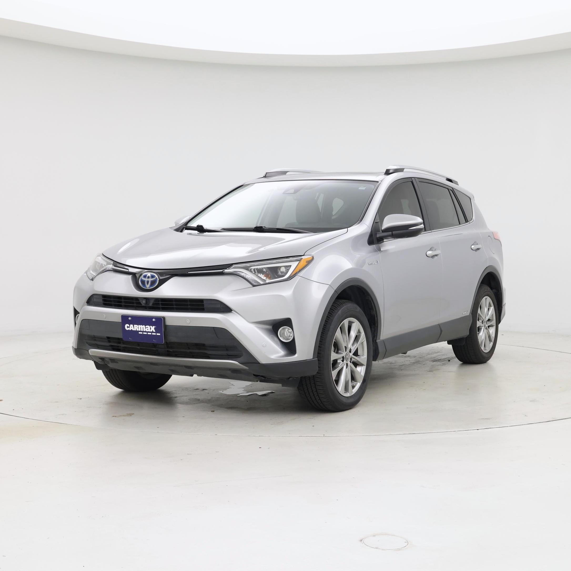 Thumbnail: 2018 Toyota RAV4 - 4