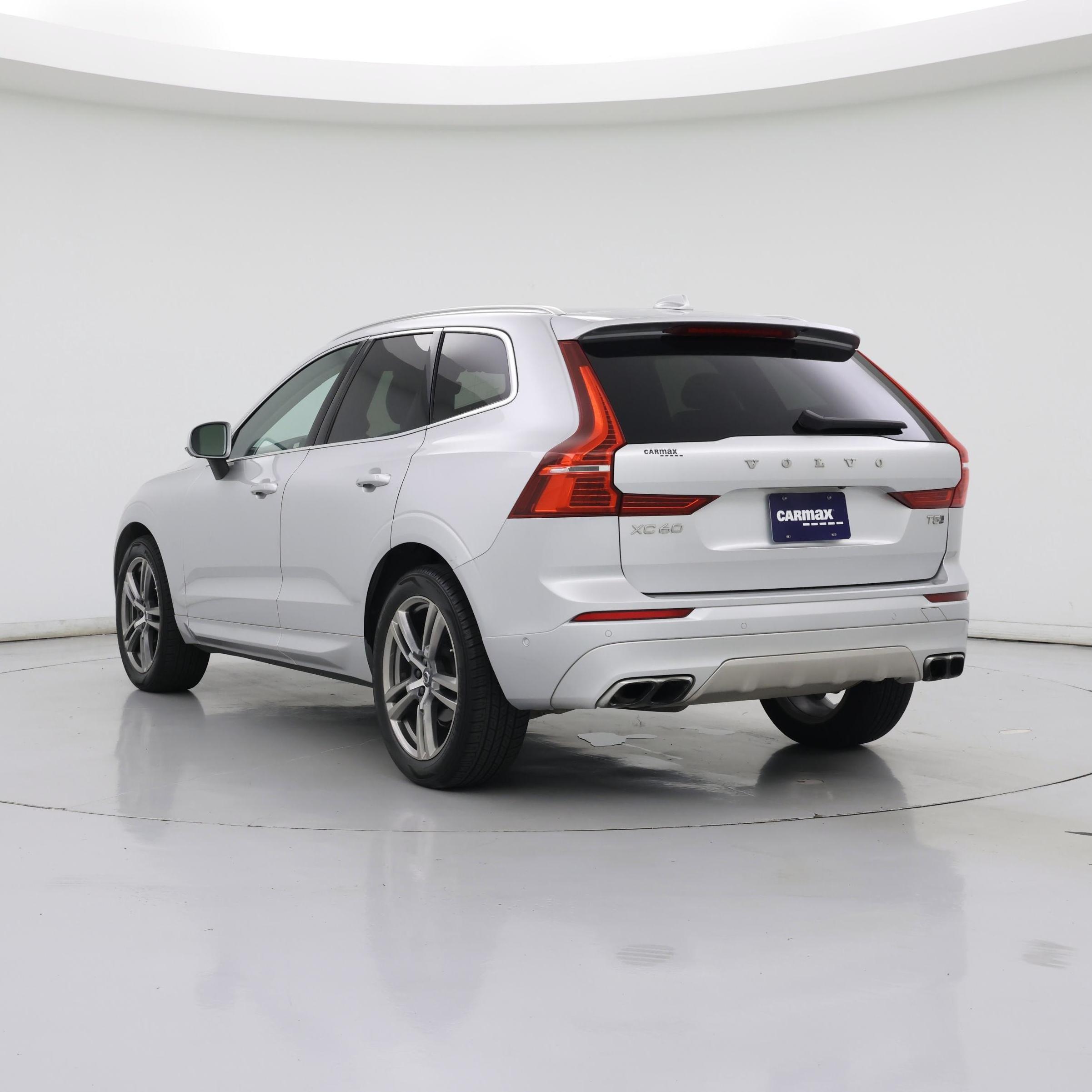 Thumbnail: 2018 Volvo XC60 - 2
