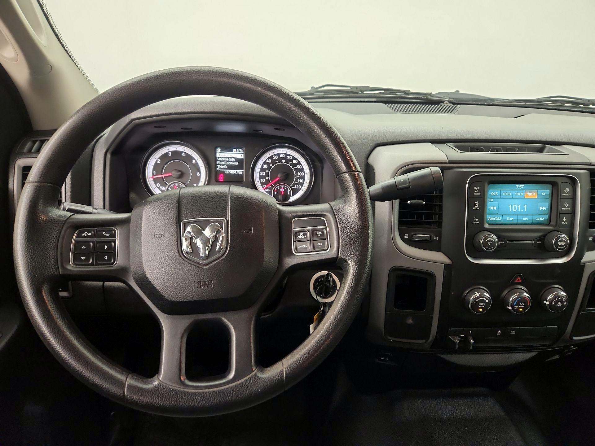 Thumbnail: 2016 RAM 3500 - 10