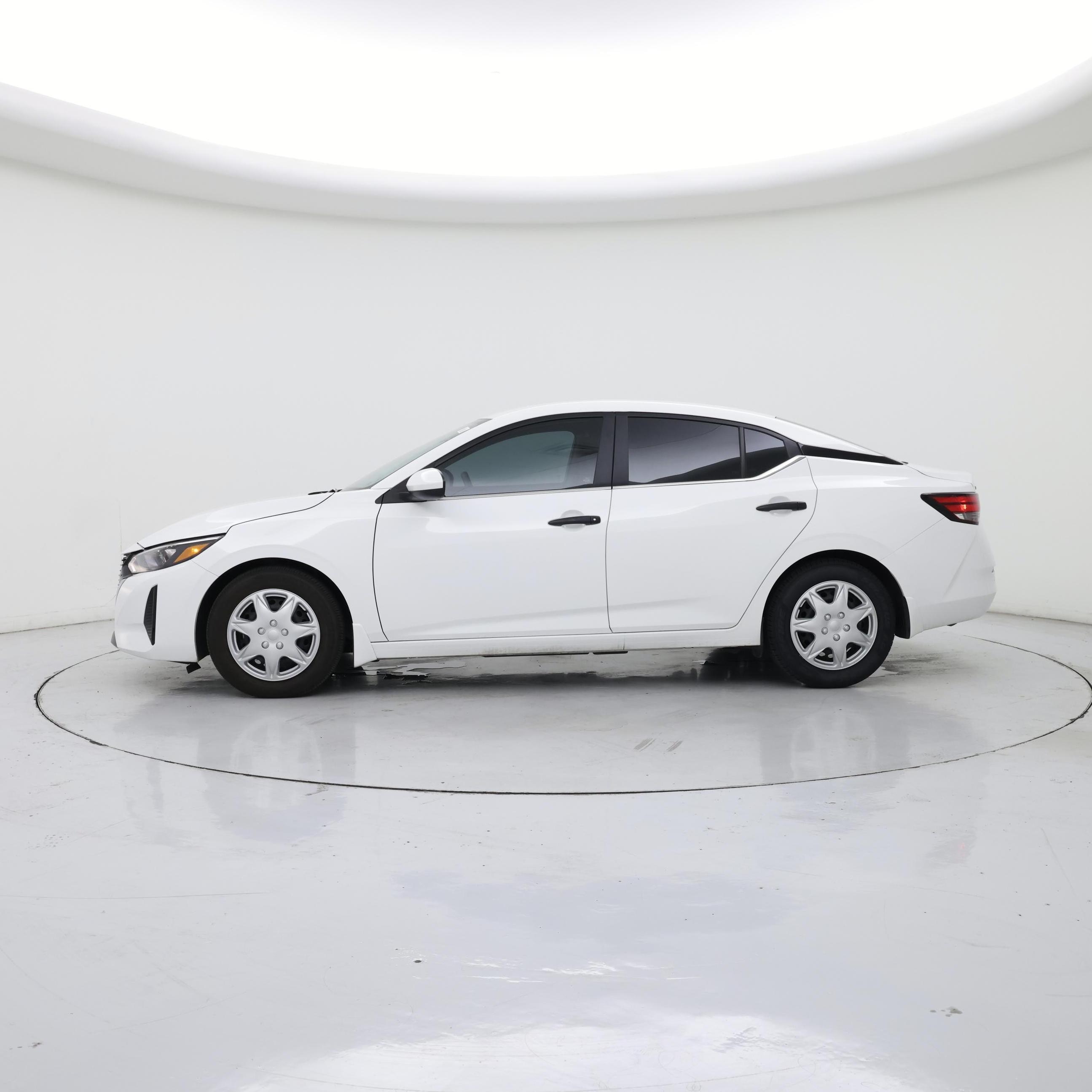 Thumbnail: 2024 Nissan Sentra - 3