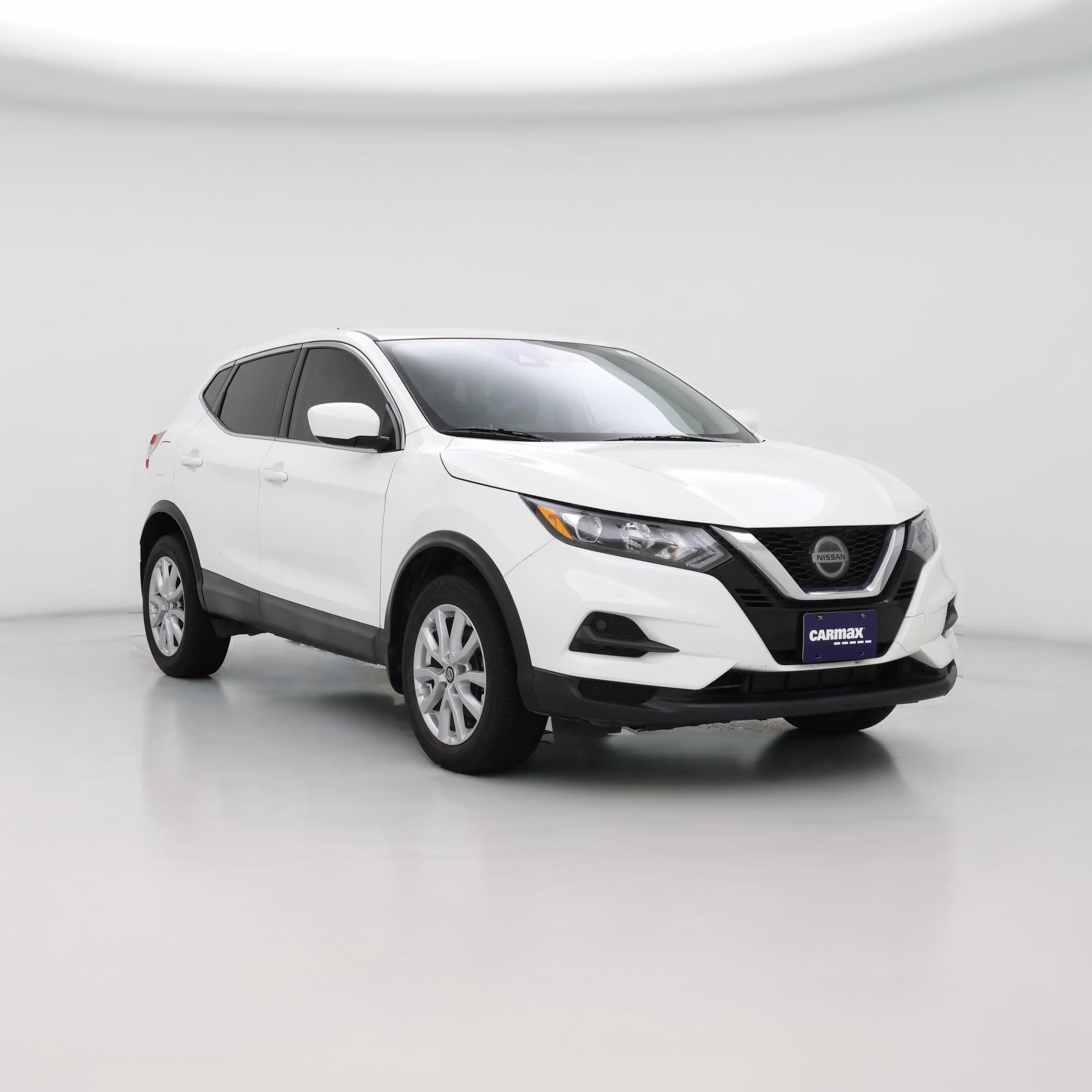 Thumbnail: 2020 Nissan Rogue Sport - 1