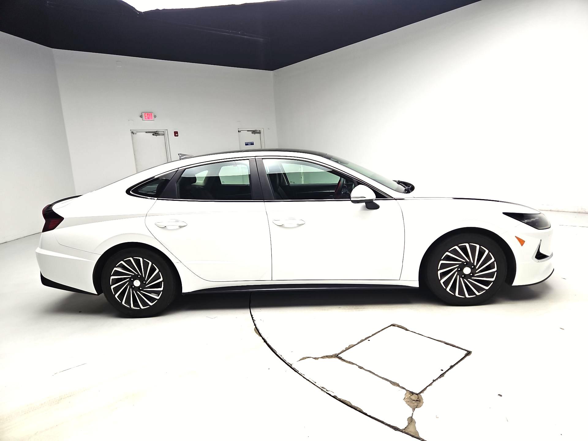 Thumbnail: 2021 Hyundai Sonata - 4