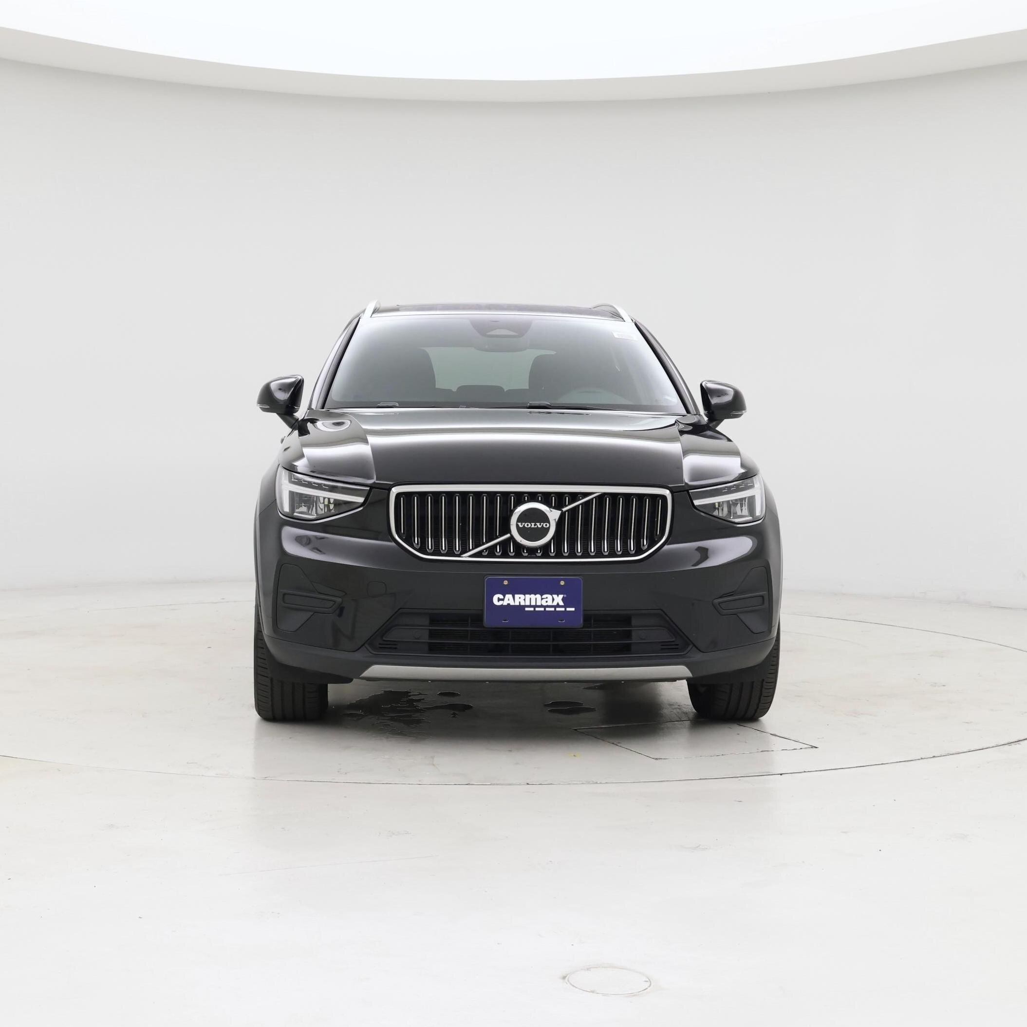 Thumbnail: 2025 Volvo XC40 - 5