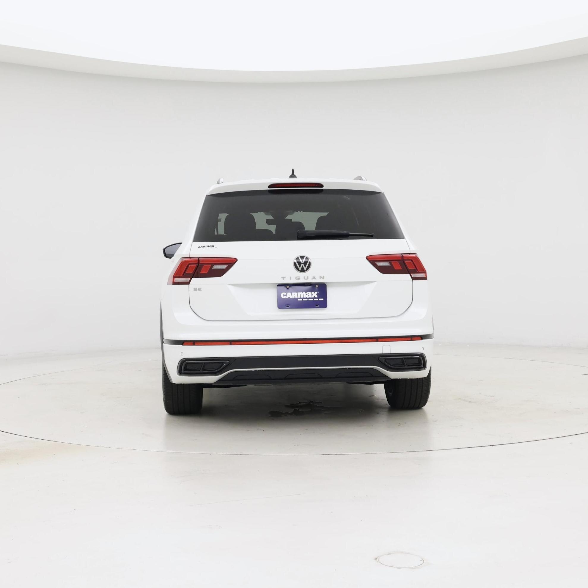 Thumbnail: 2023 Volkswagen Tiguan - 6