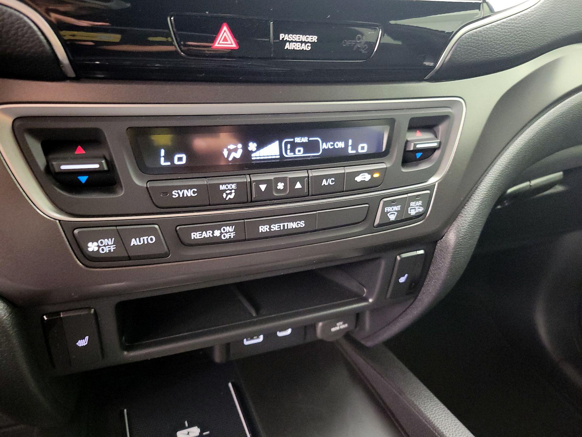 Thumbnail: 2025 Honda Passport - 16
