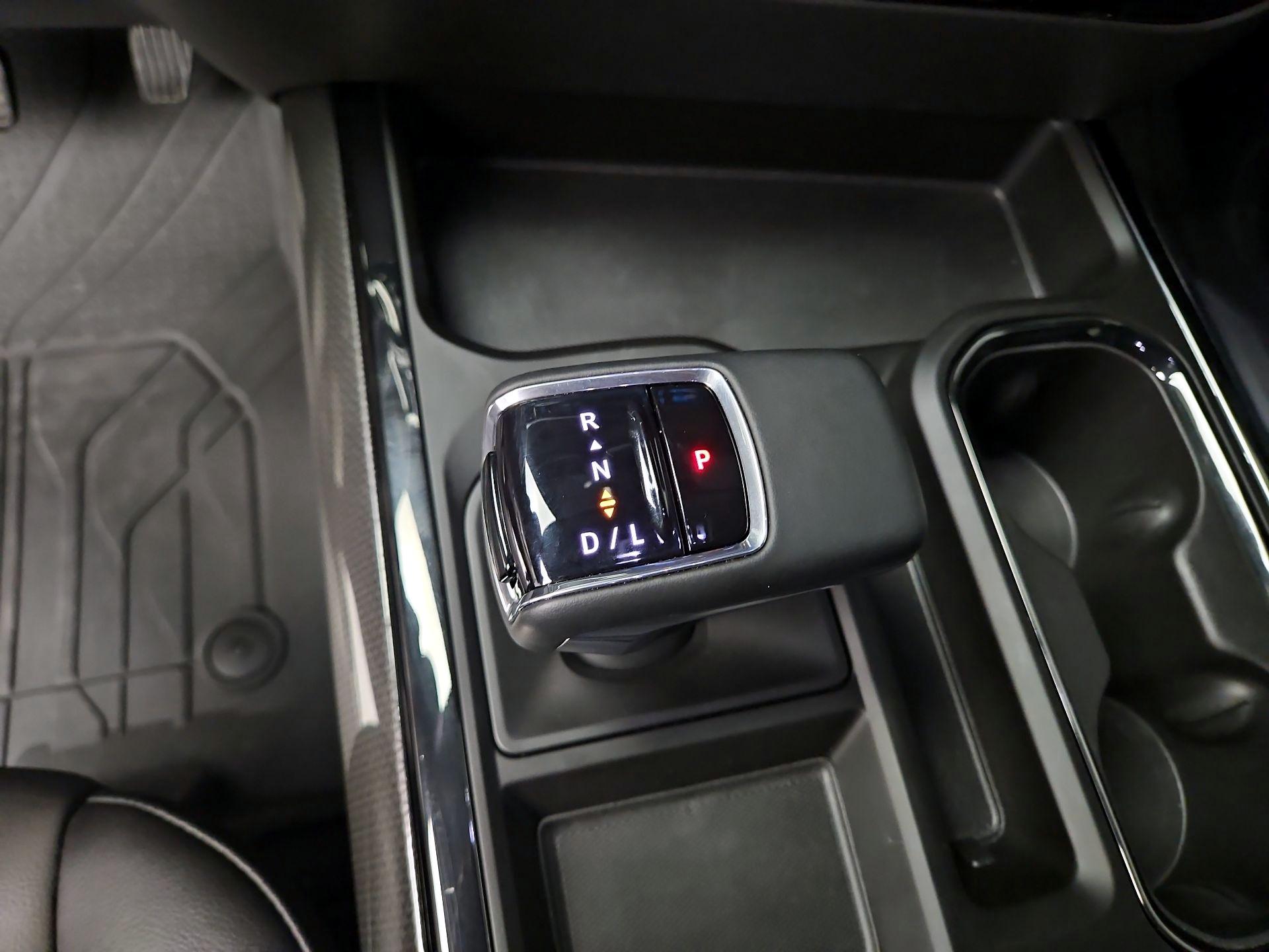Thumbnail: 2023 Chevrolet Silverado 1500 - 17