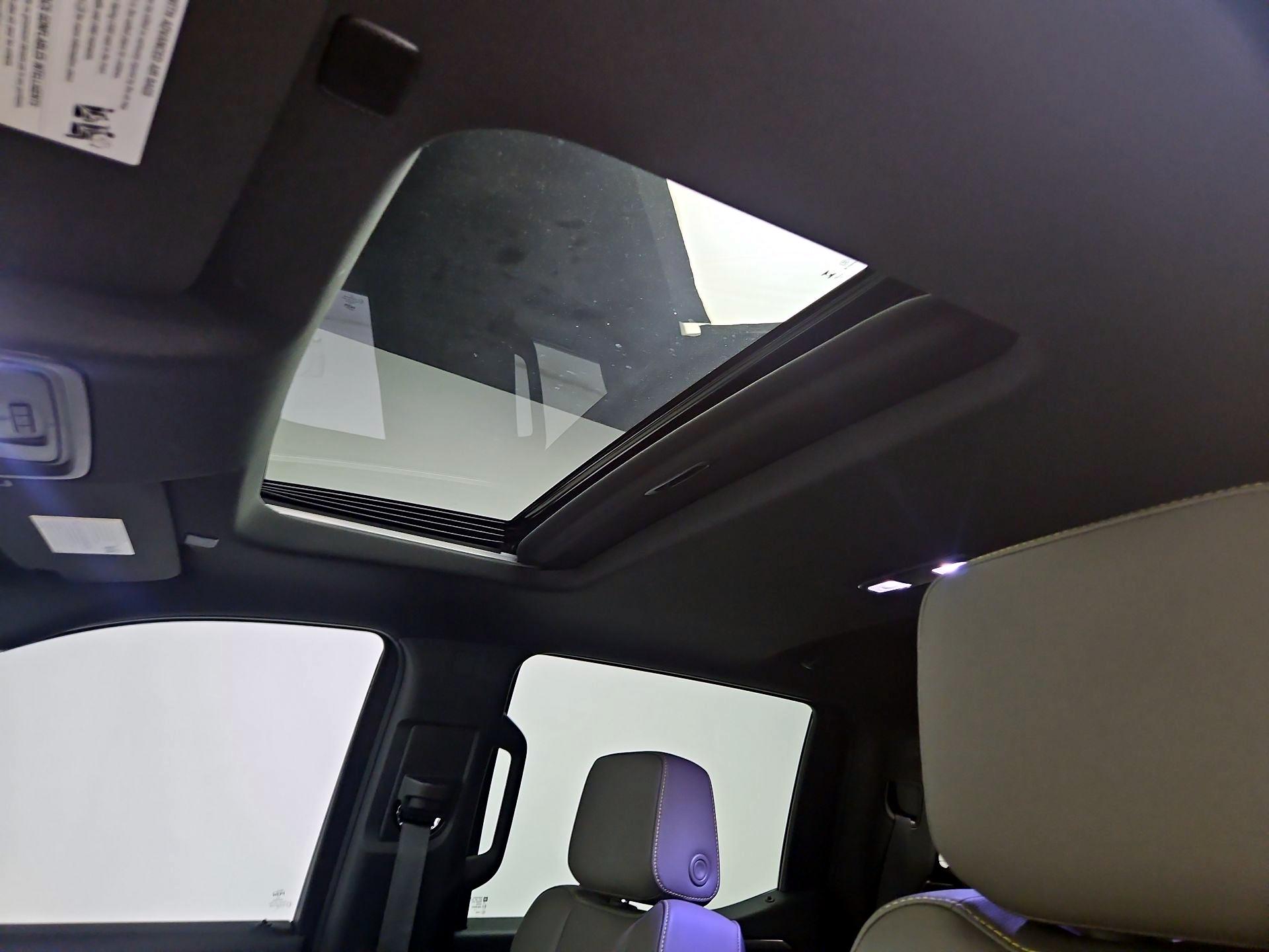 Thumbnail: 2023 Chevrolet Silverado 1500 - 19
