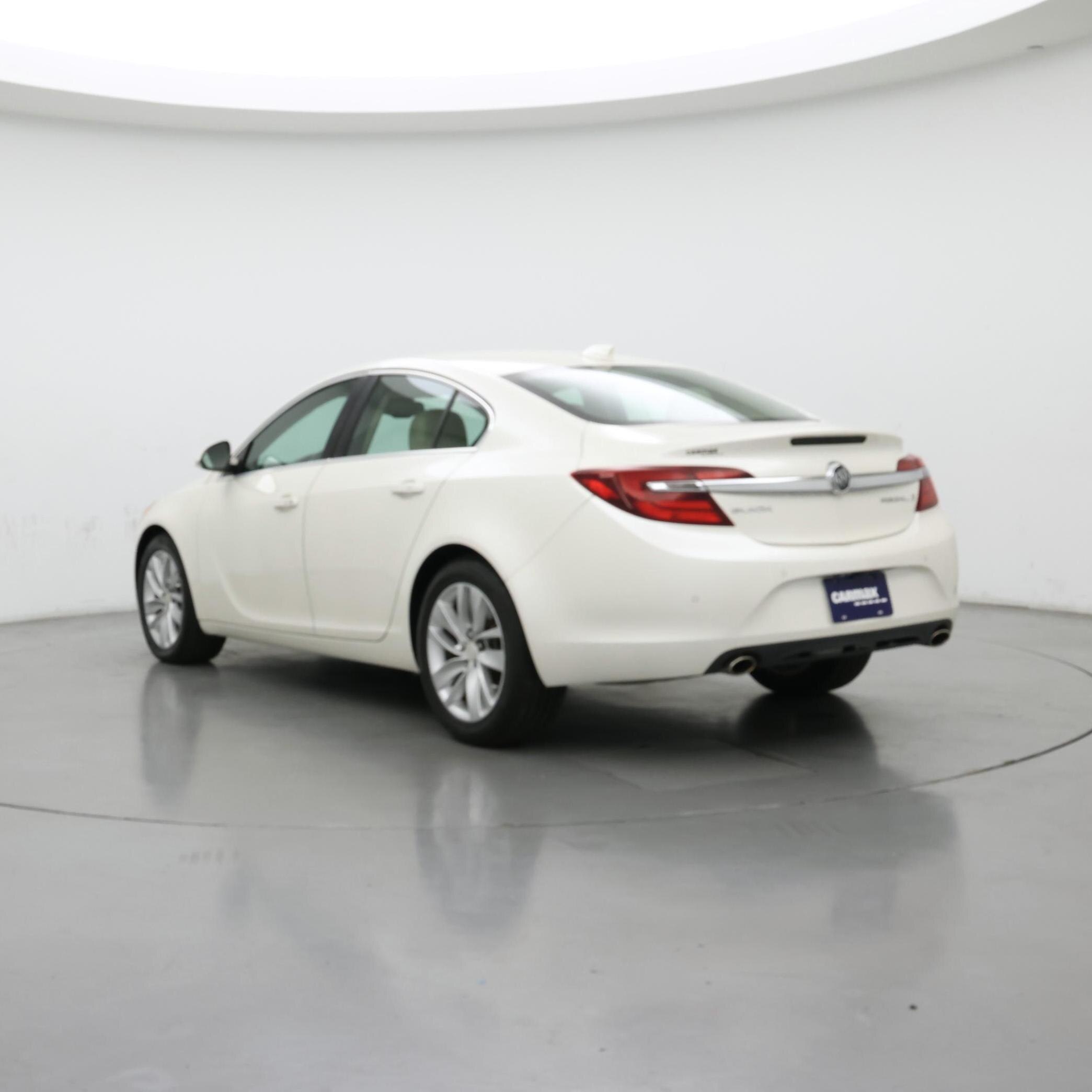 Thumbnail: 2015 Buick Regal - 2