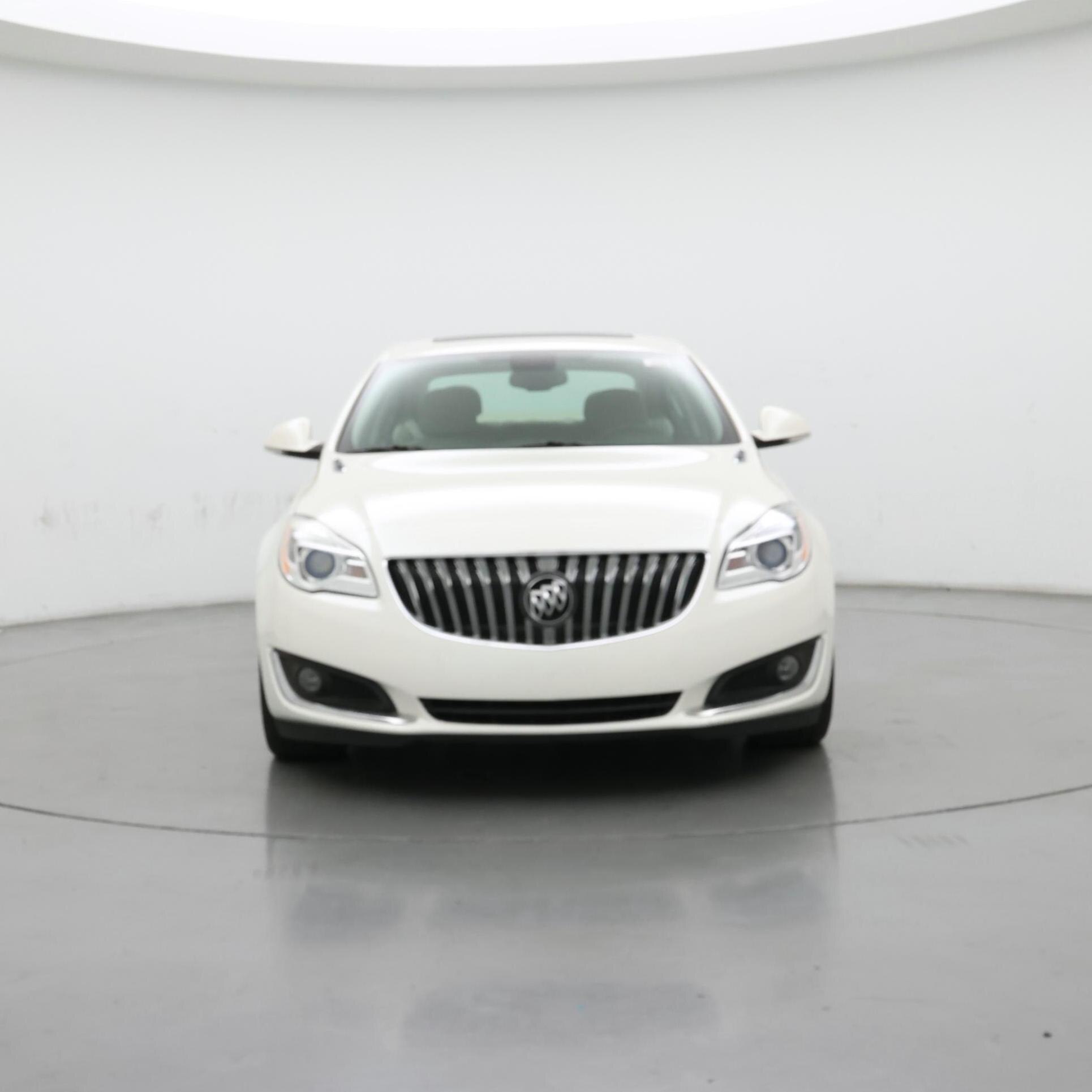Thumbnail: 2015 Buick Regal - 5