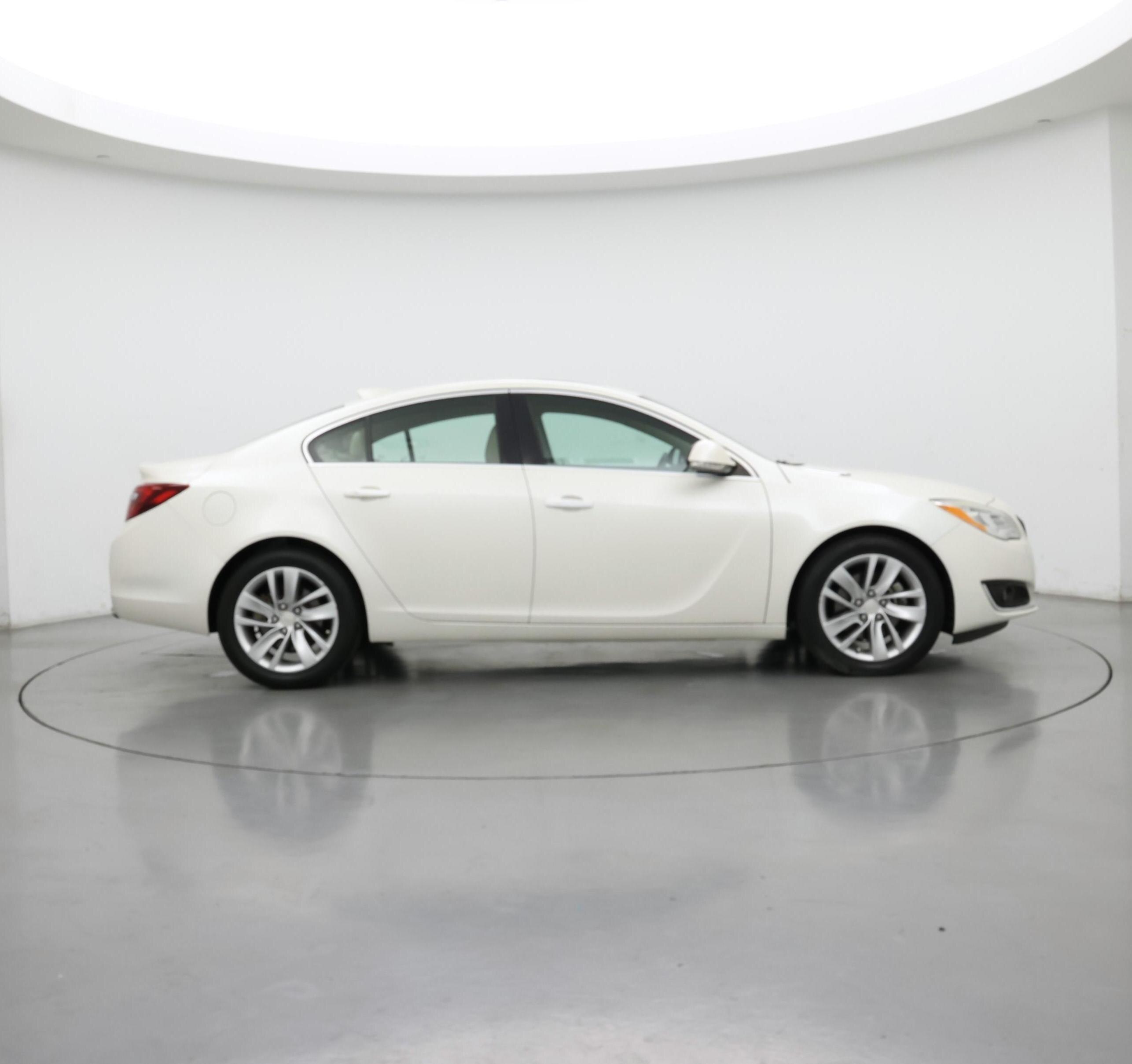 Thumbnail: 2015 Buick Regal - 7