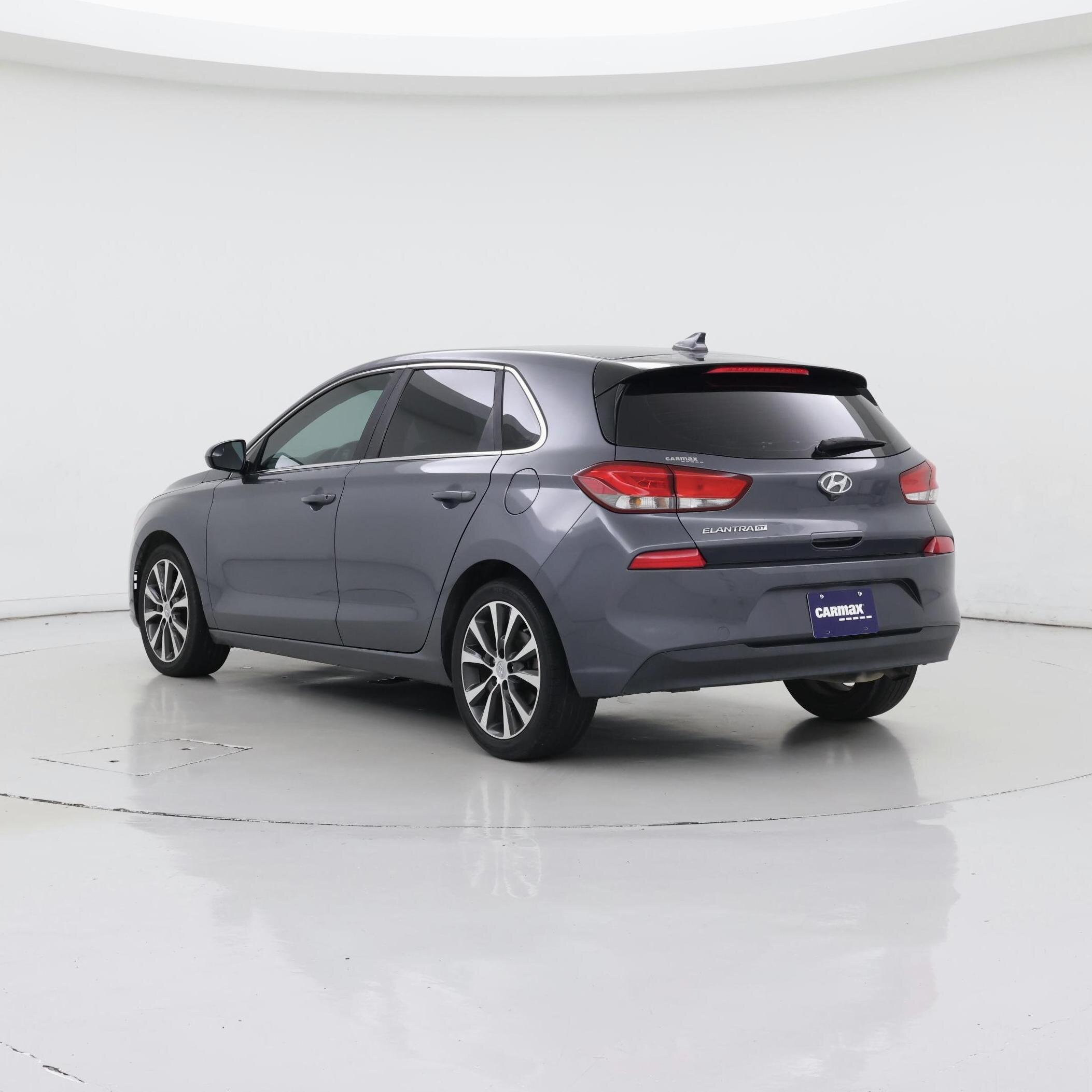 Thumbnail: 2018 Hyundai Elantra - 2