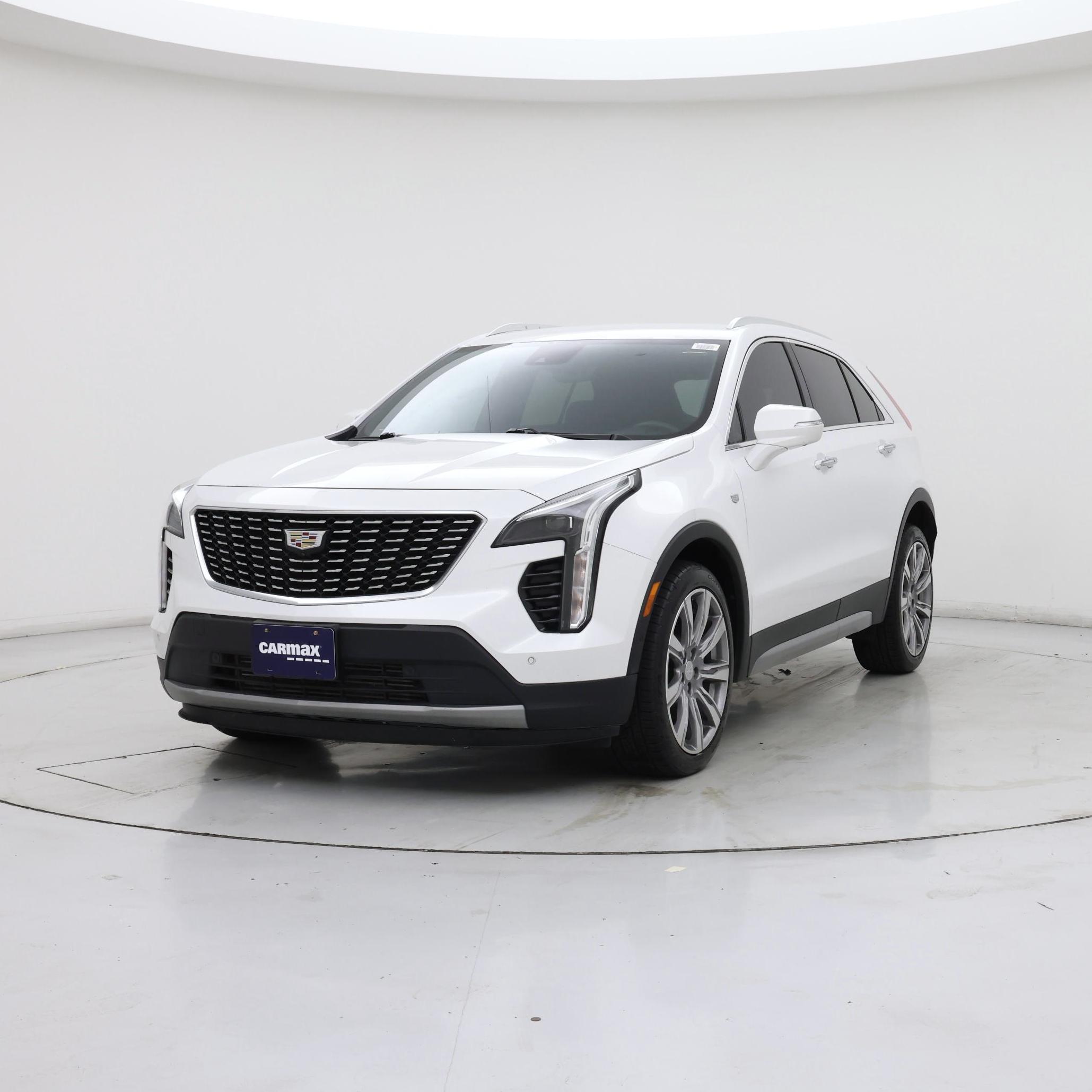 Thumbnail: 2023 Cadillac XT4 - 4