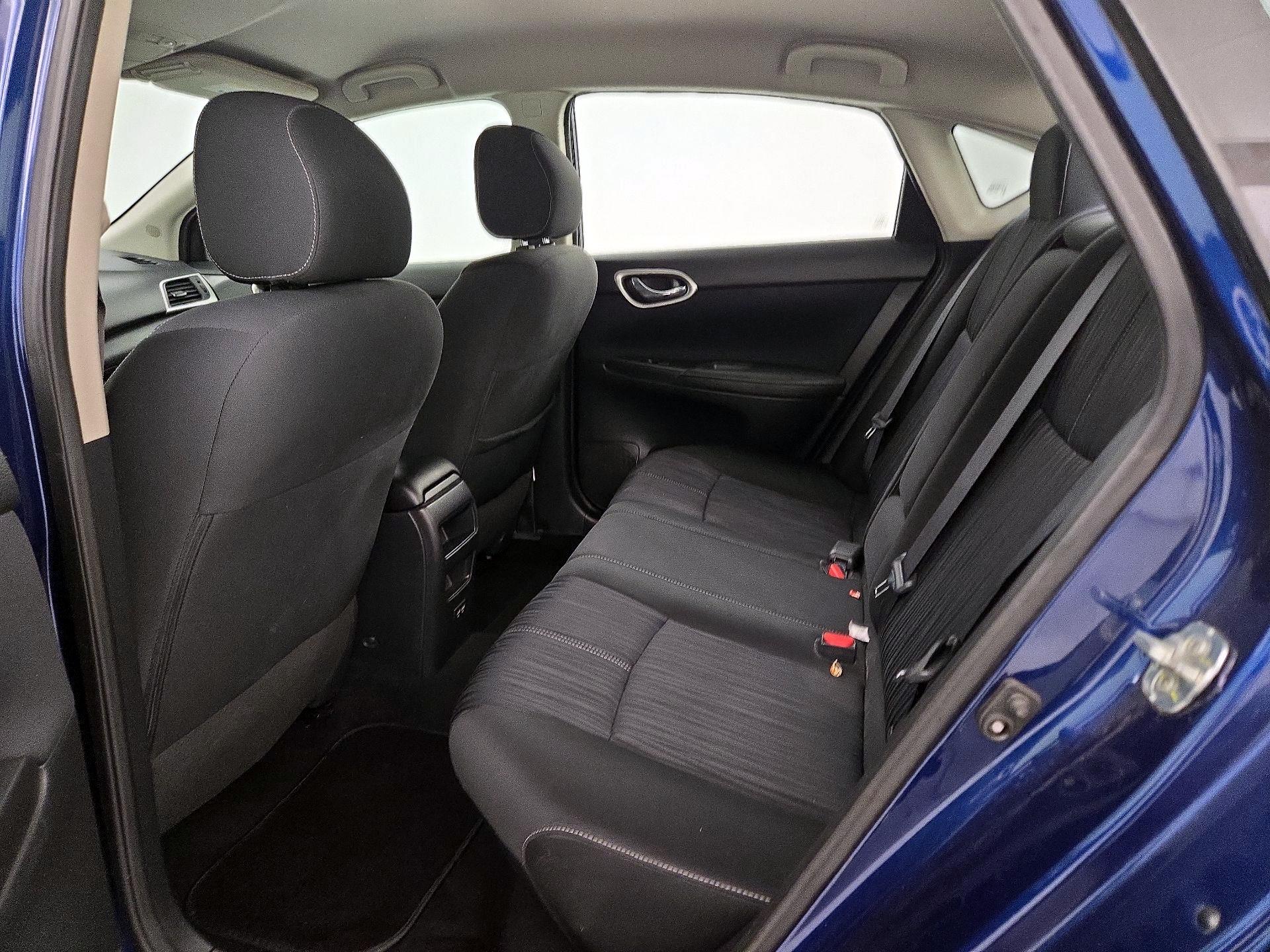 Thumbnail: 2017 Nissan Sentra - 19