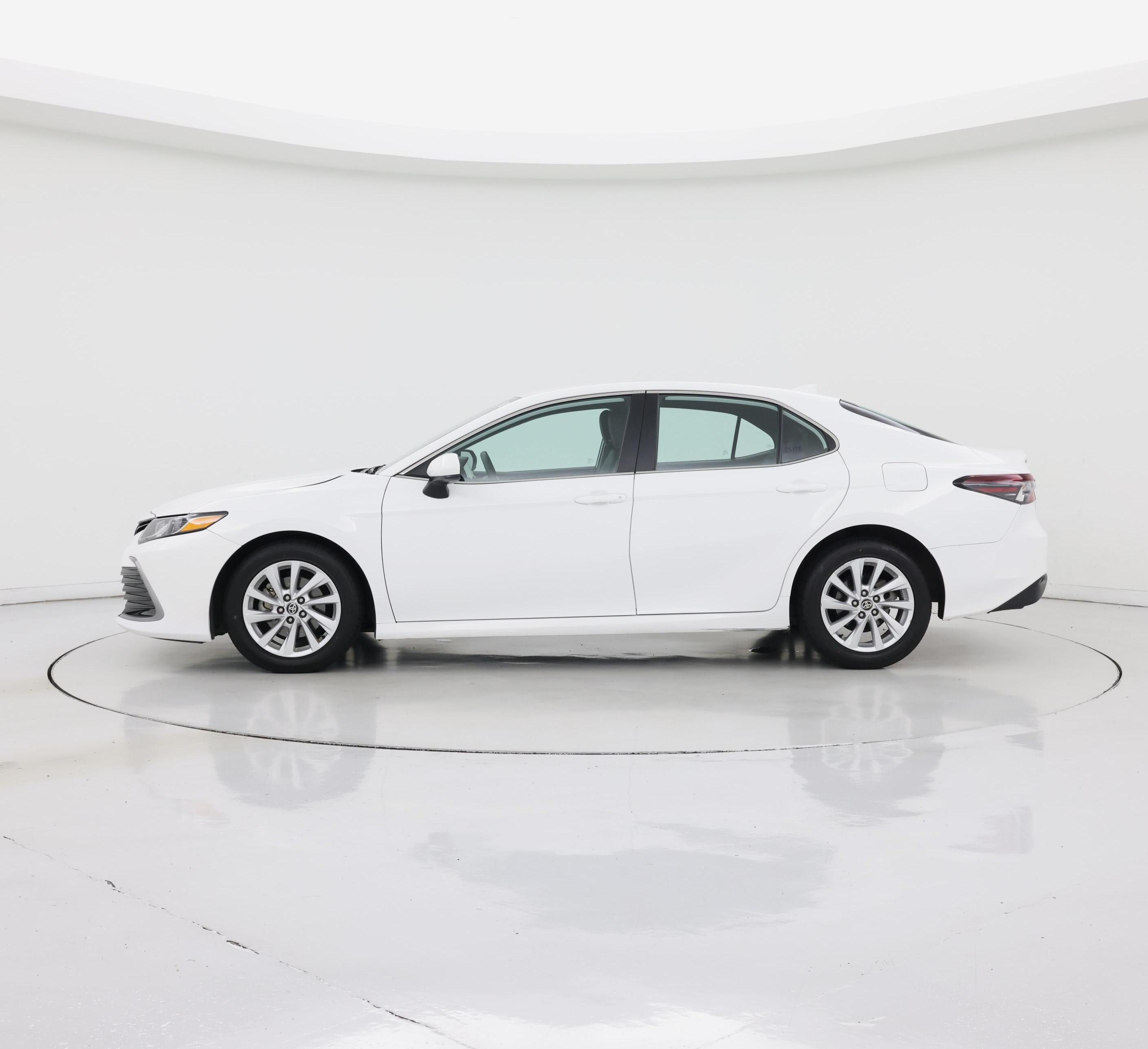 Thumbnail: 2024 Toyota Camry - 3