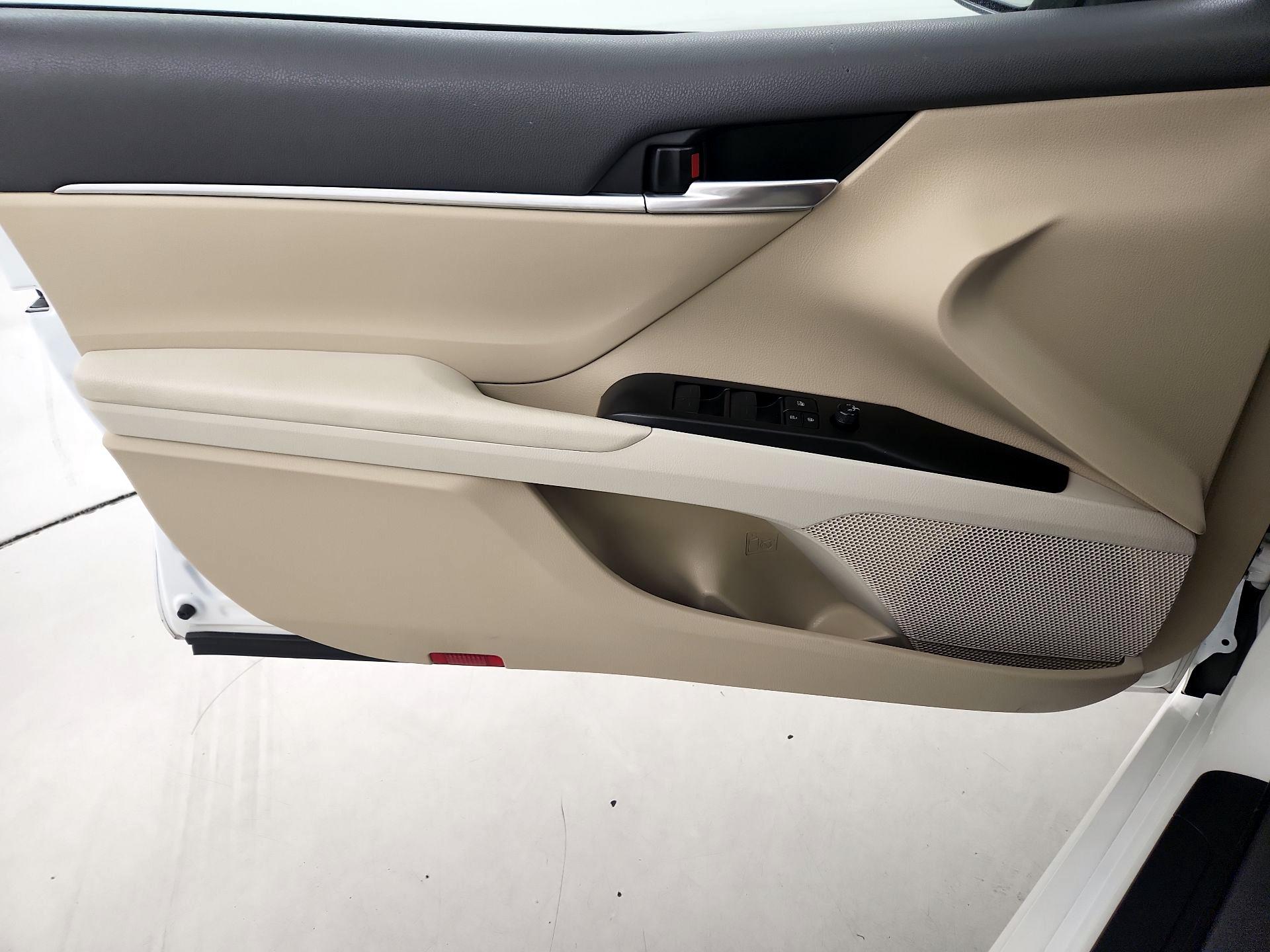 Thumbnail: 2024 Toyota Camry - 12