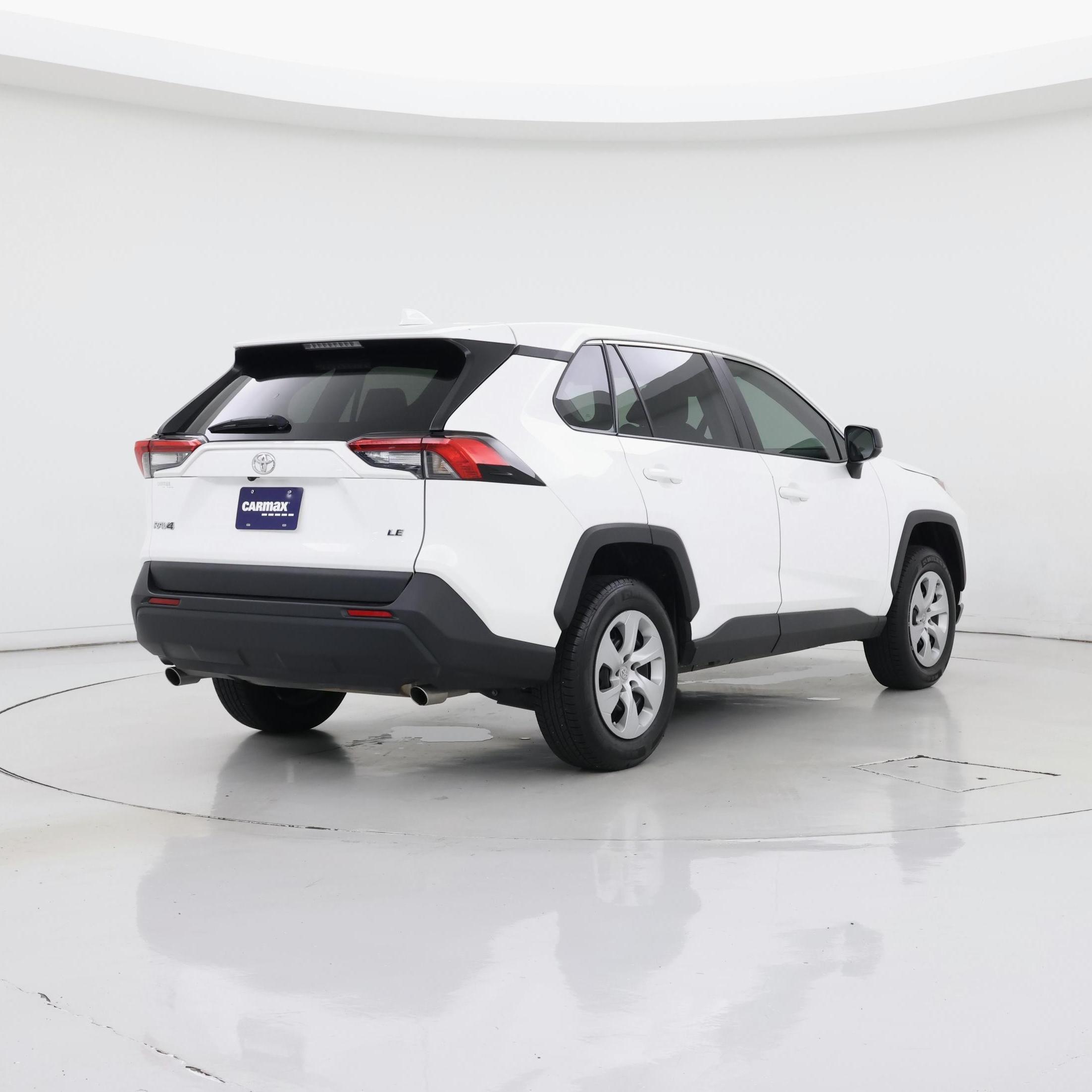 Thumbnail: 2024 Toyota RAV4 - 8