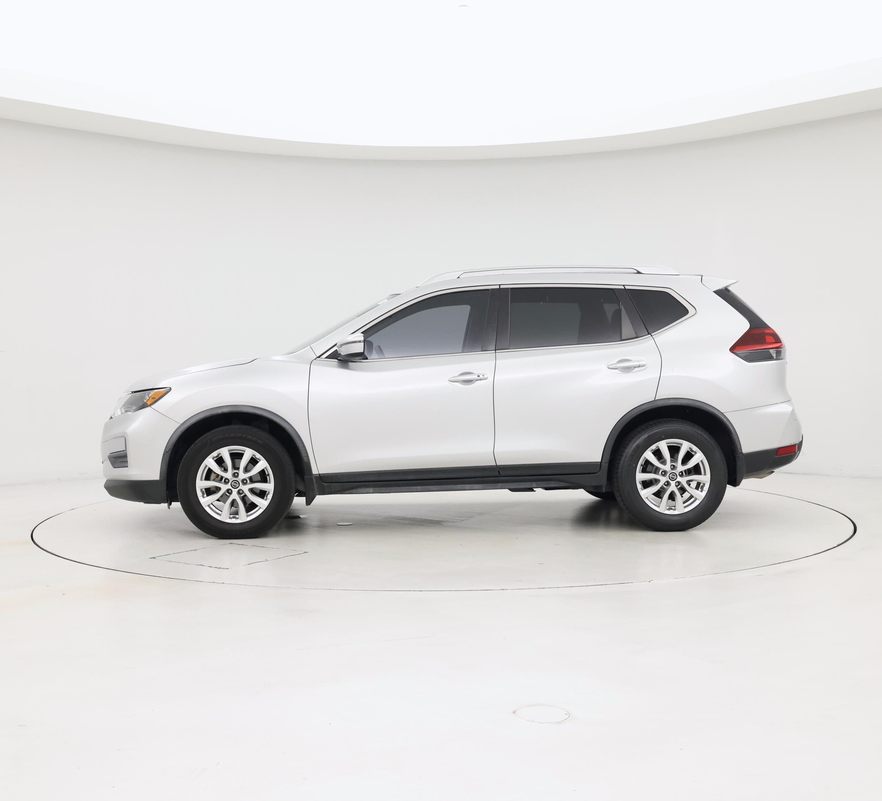 Thumbnail: 2020 Nissan Rogue - 3