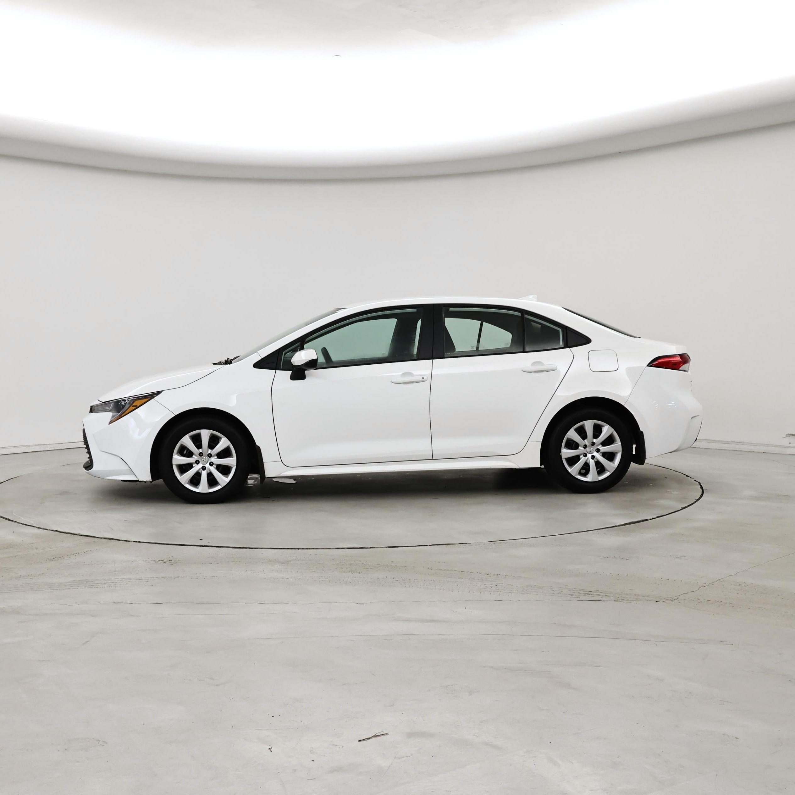 Thumbnail: 2024 Toyota Corolla - 3