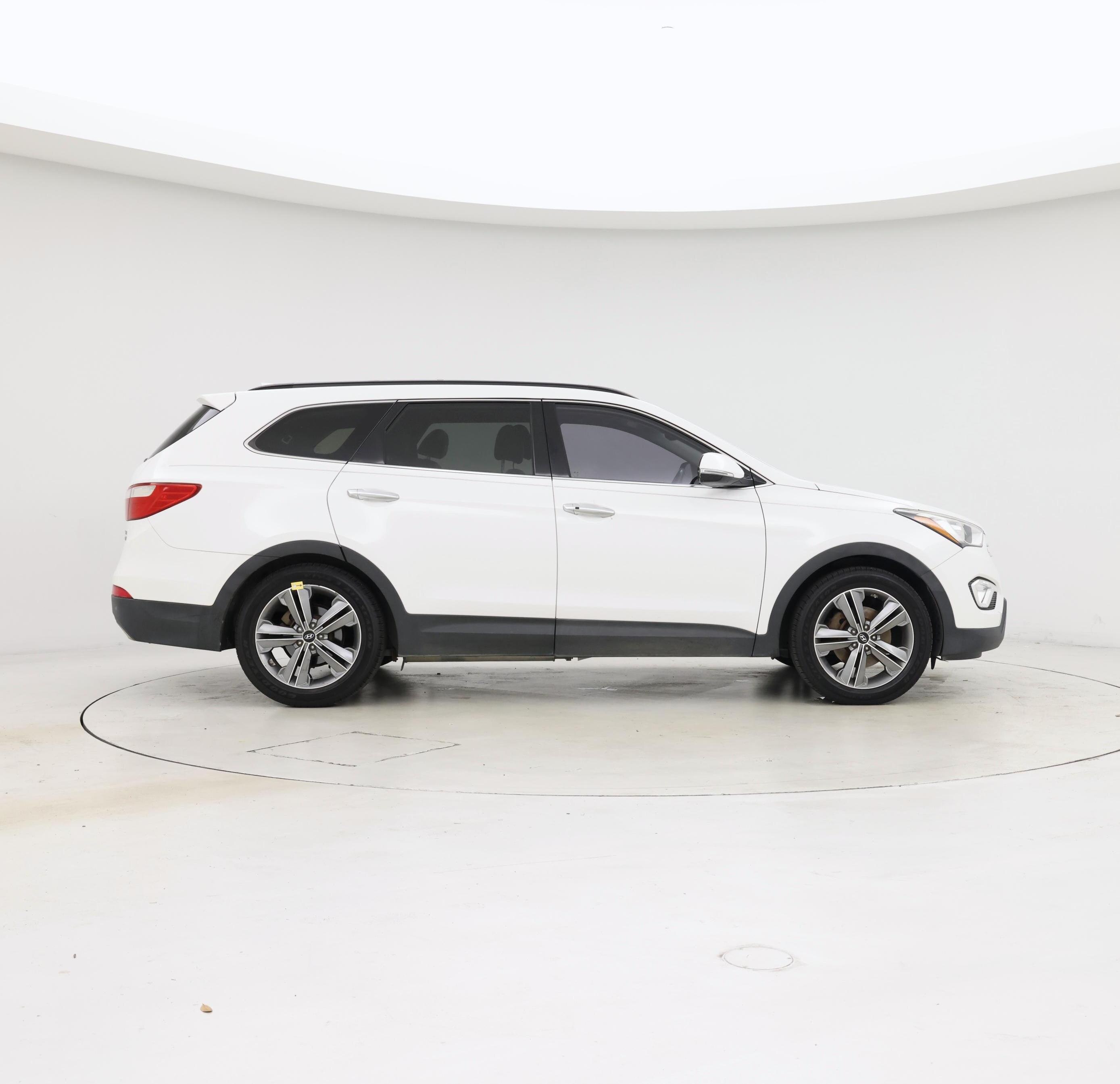 Thumbnail: 2015 Hyundai Santa Fe - 7