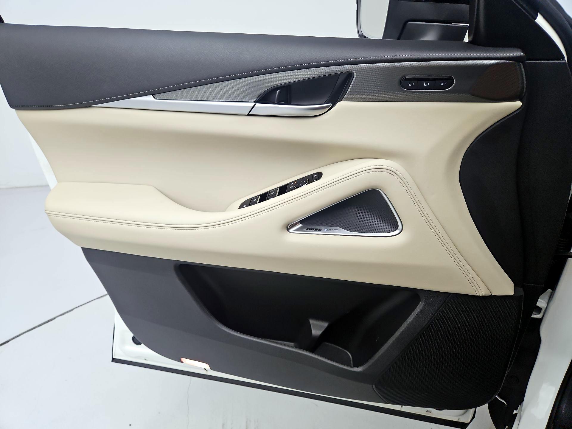 Thumbnail: 2025 INFINITI QX60 - 12