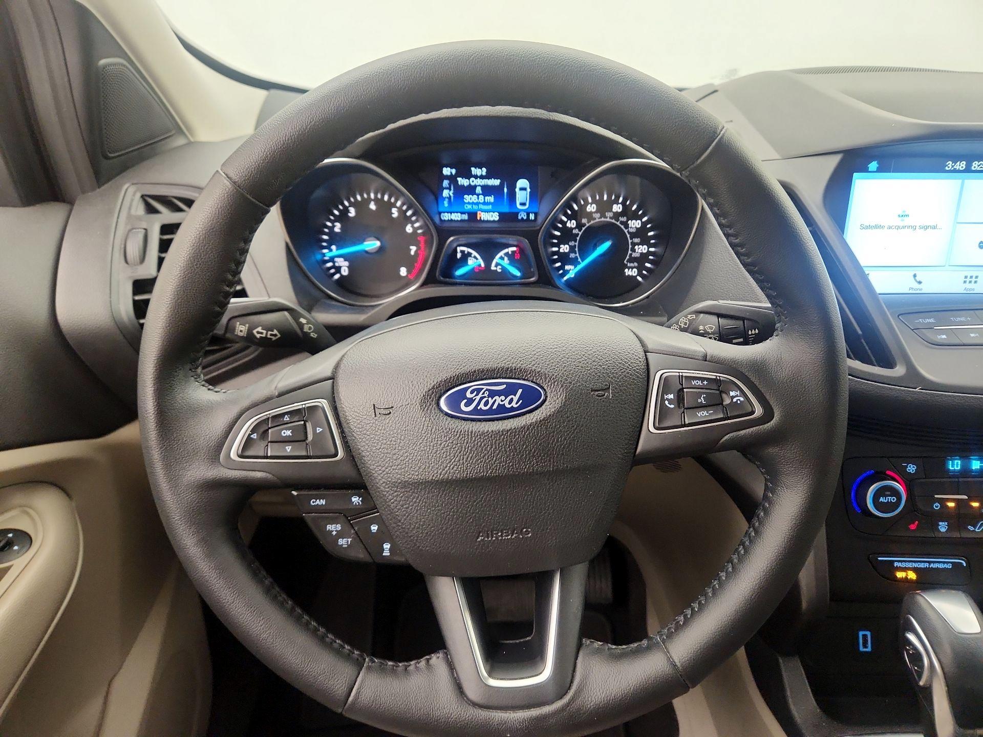 Thumbnail: 2019 Ford Escape - 10