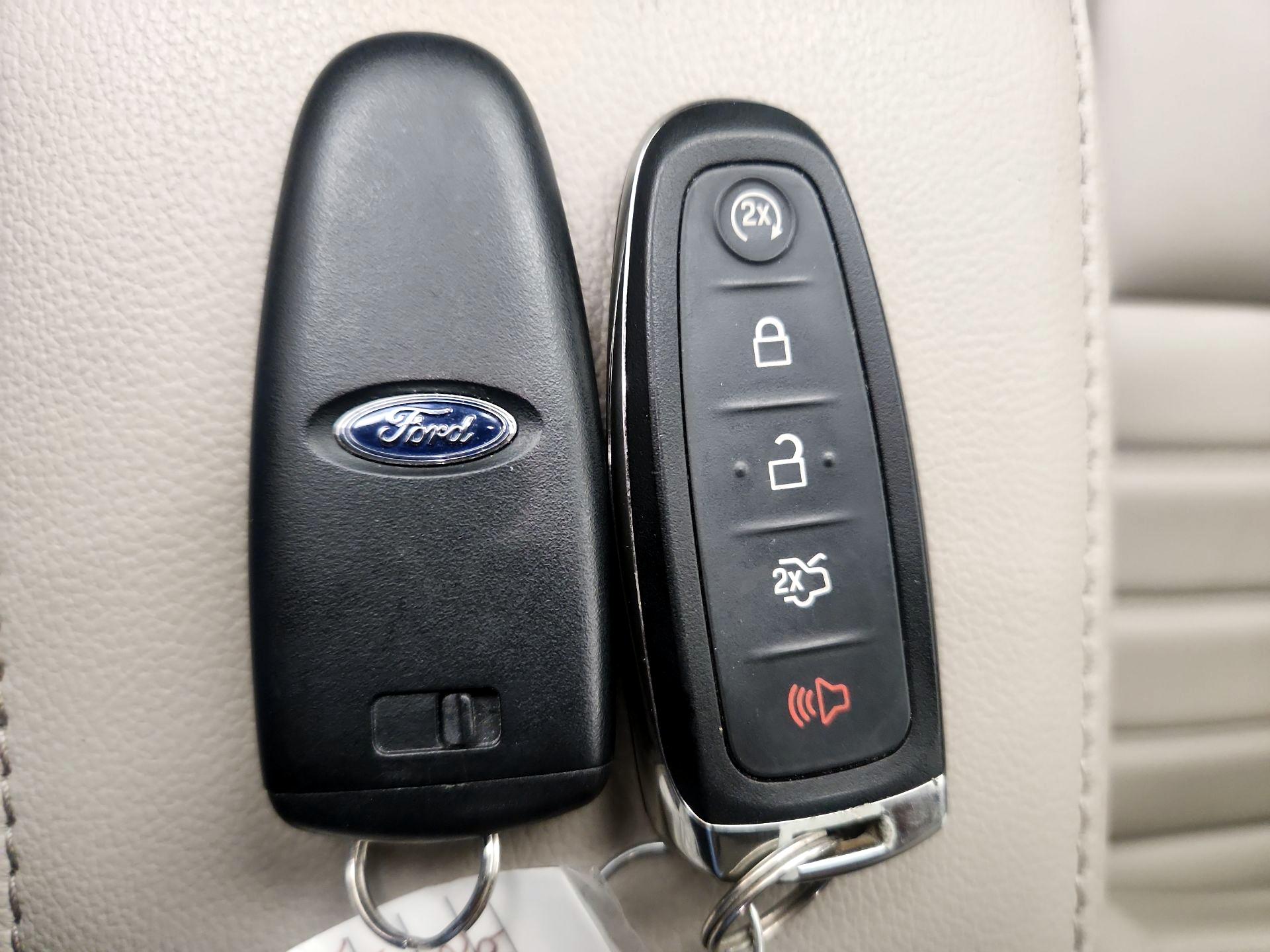 Thumbnail: 2019 Ford Escape - 18