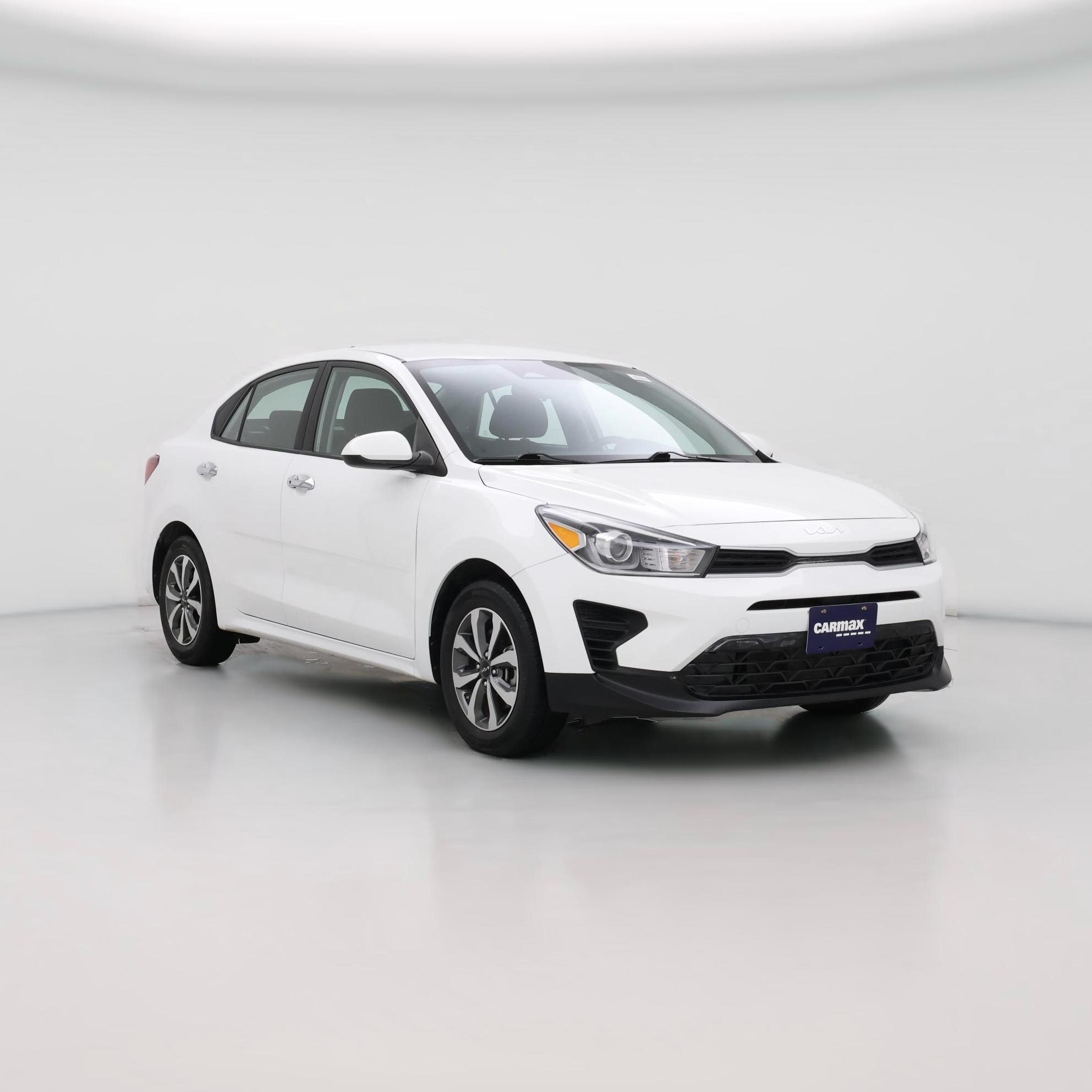 Thumbnail: 2022 Kia Rio - 1