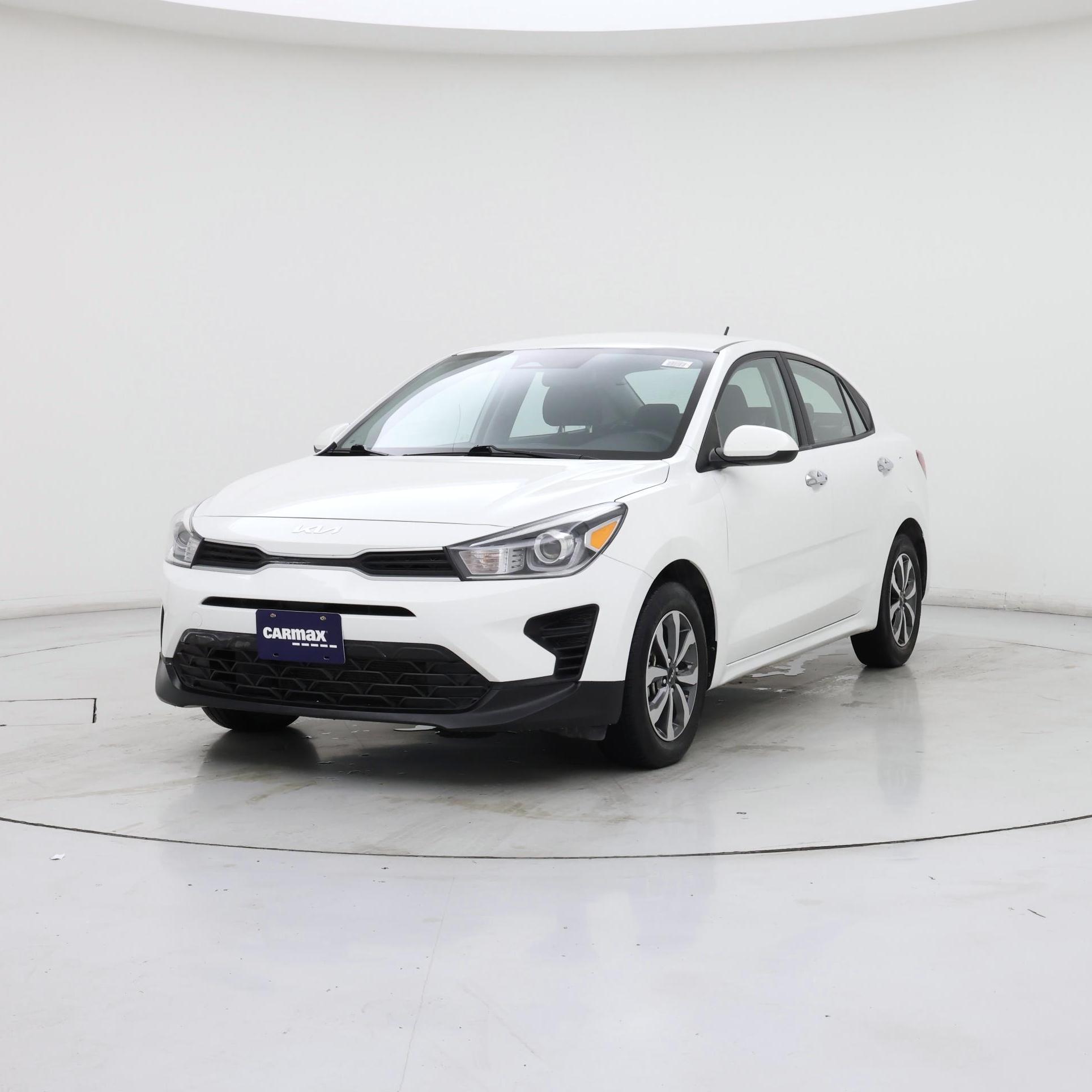 Thumbnail: 2022 Kia Rio - 4