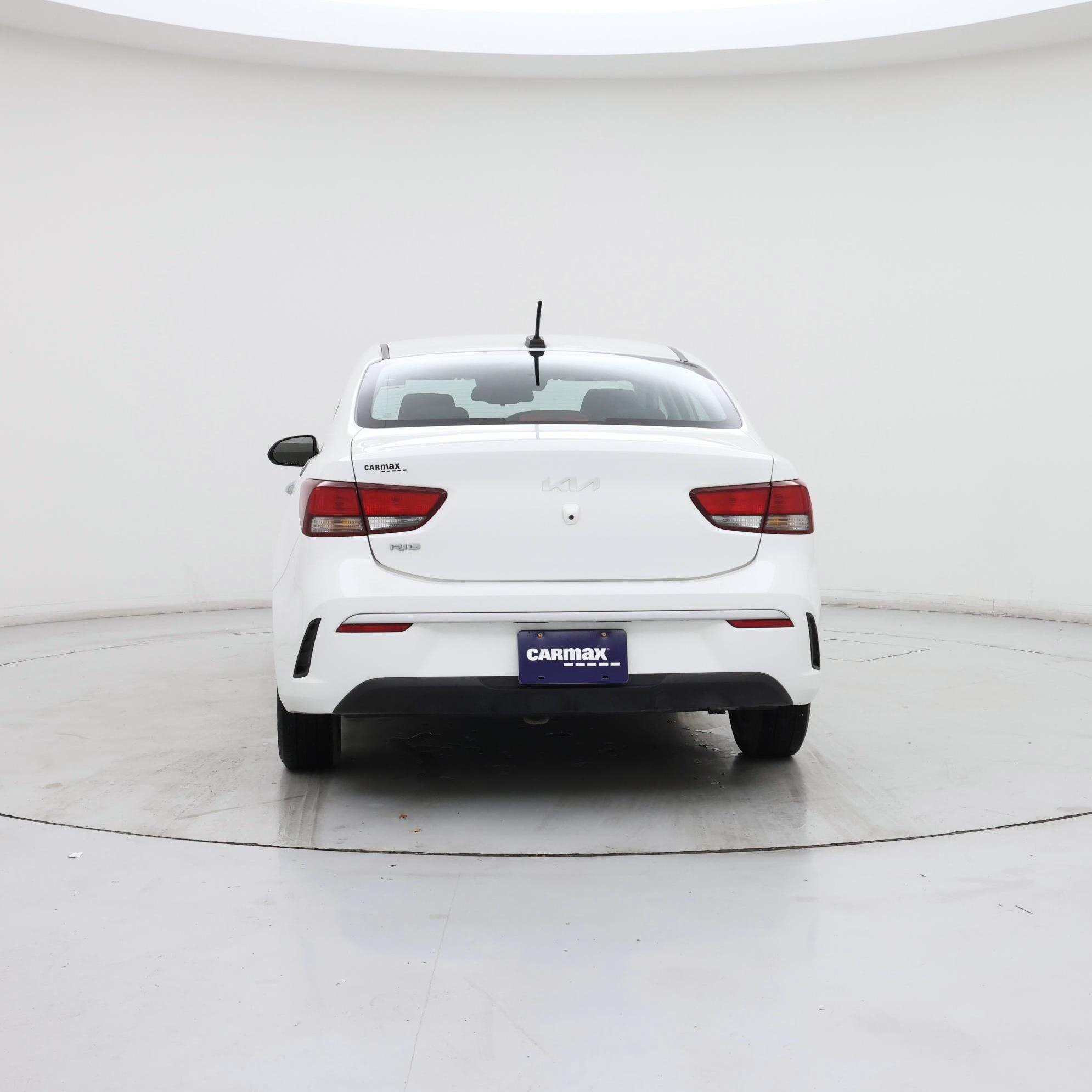 Thumbnail: 2022 Kia Rio - 6