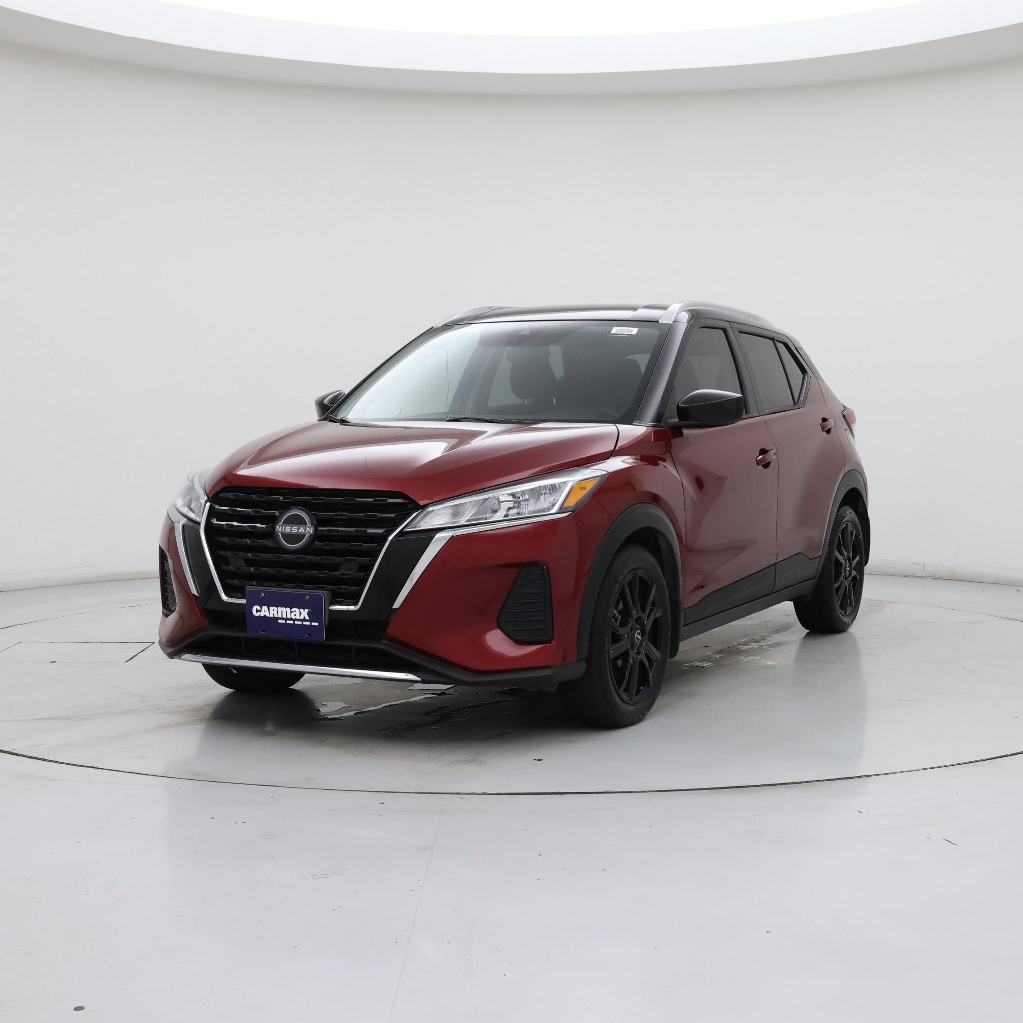 Thumbnail: 2023 Nissan Kicks - 4