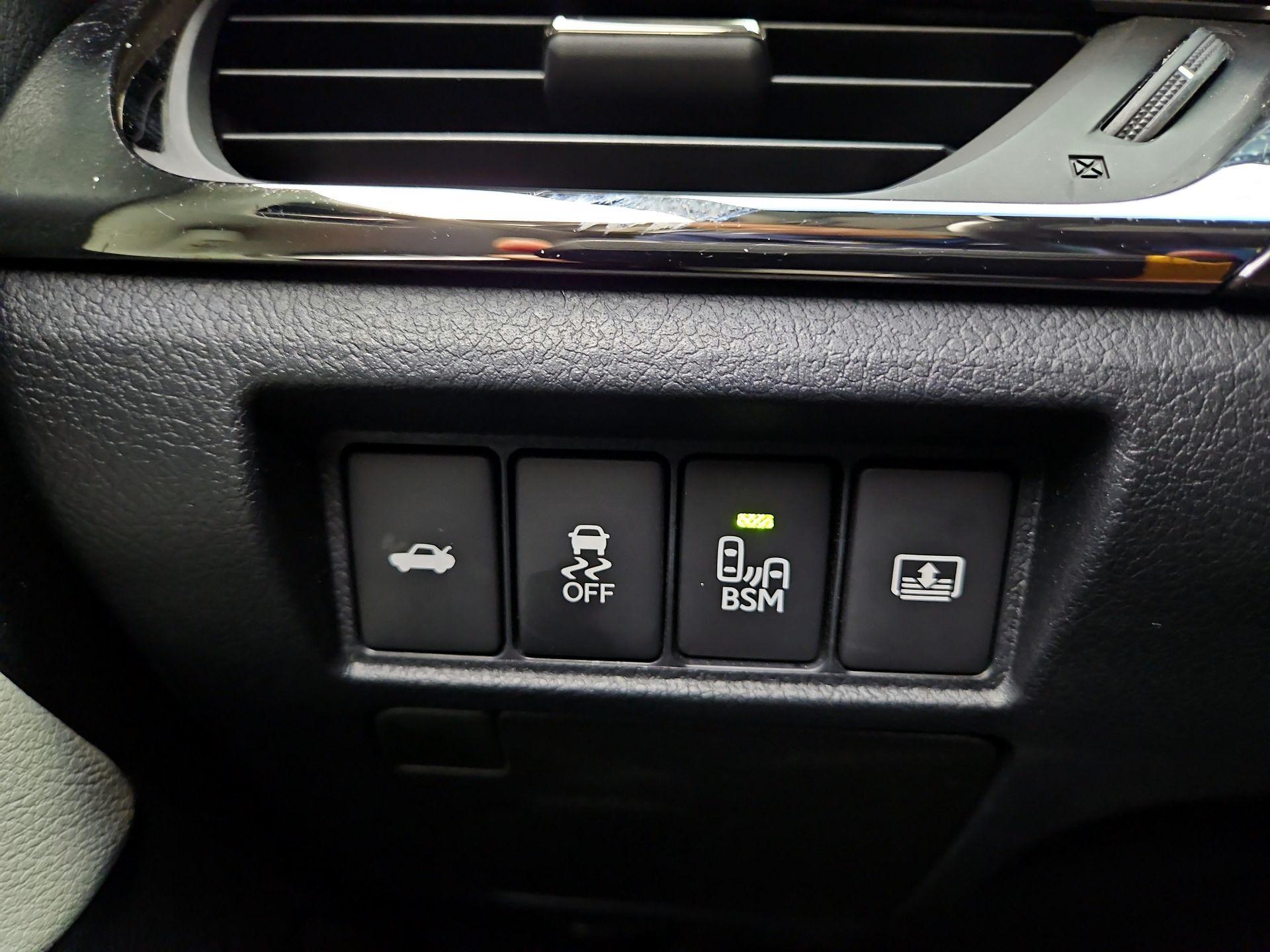 Thumbnail: 2014 Toyota Avalon - 13