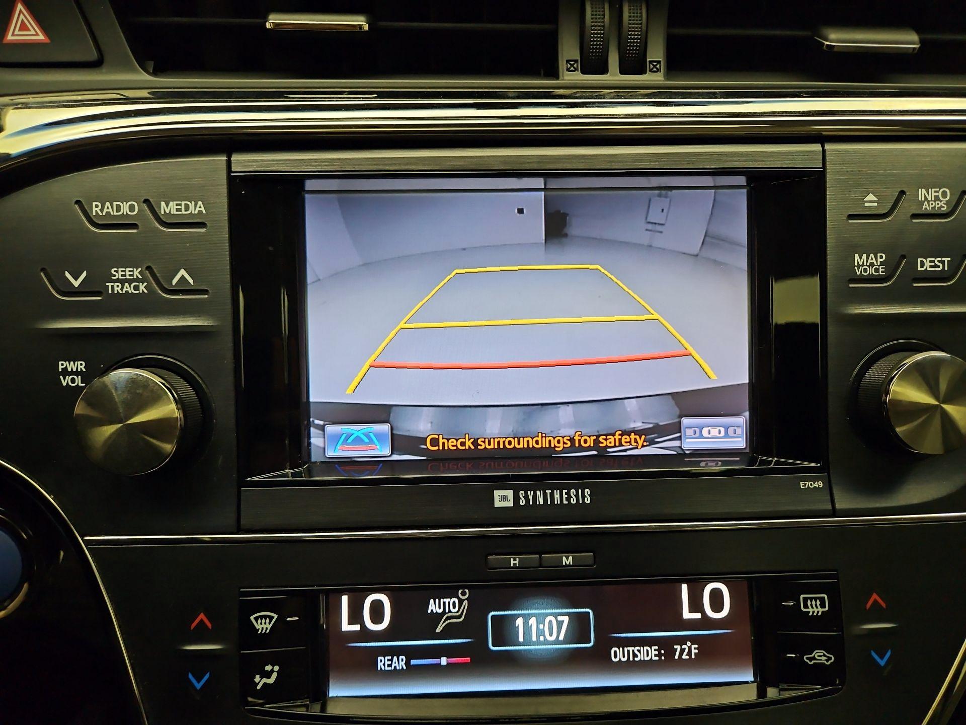 Thumbnail: 2014 Toyota Avalon - 15