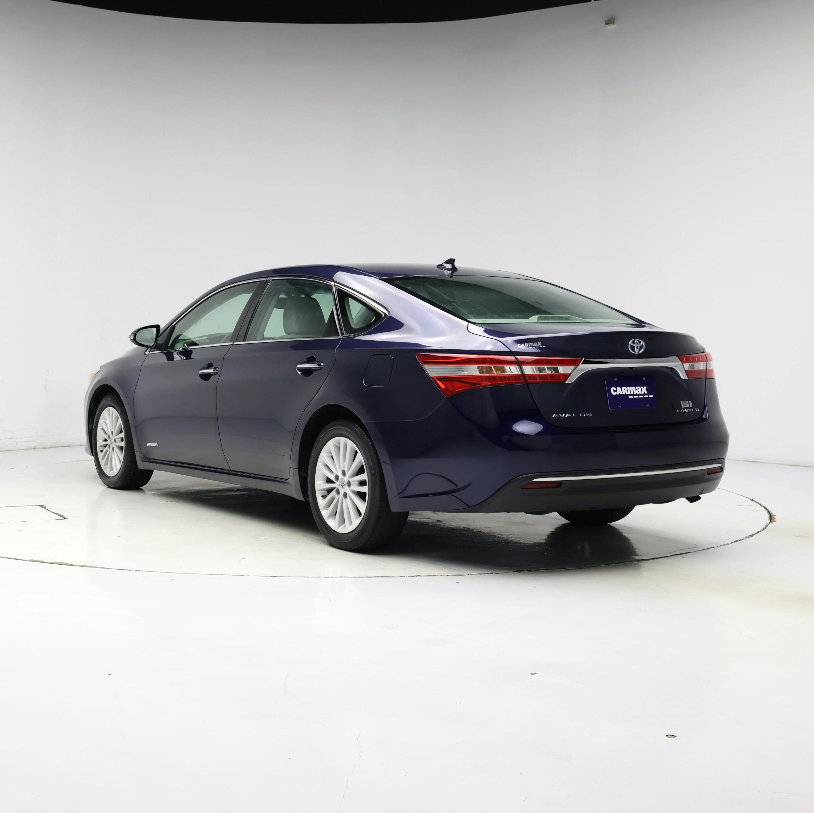 Thumbnail: 2014 Toyota Avalon - 2