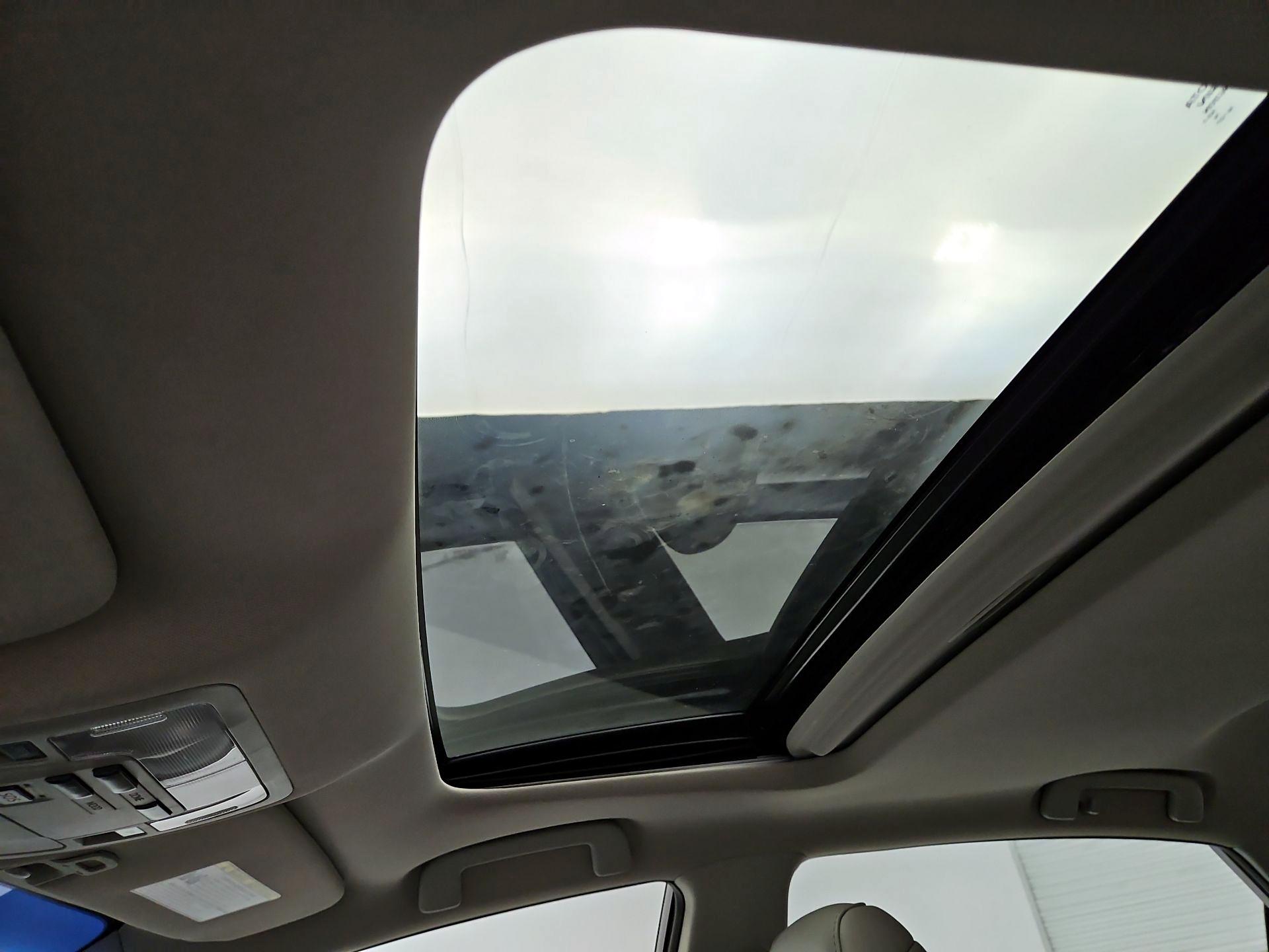 Thumbnail: 2014 Toyota Avalon - 20