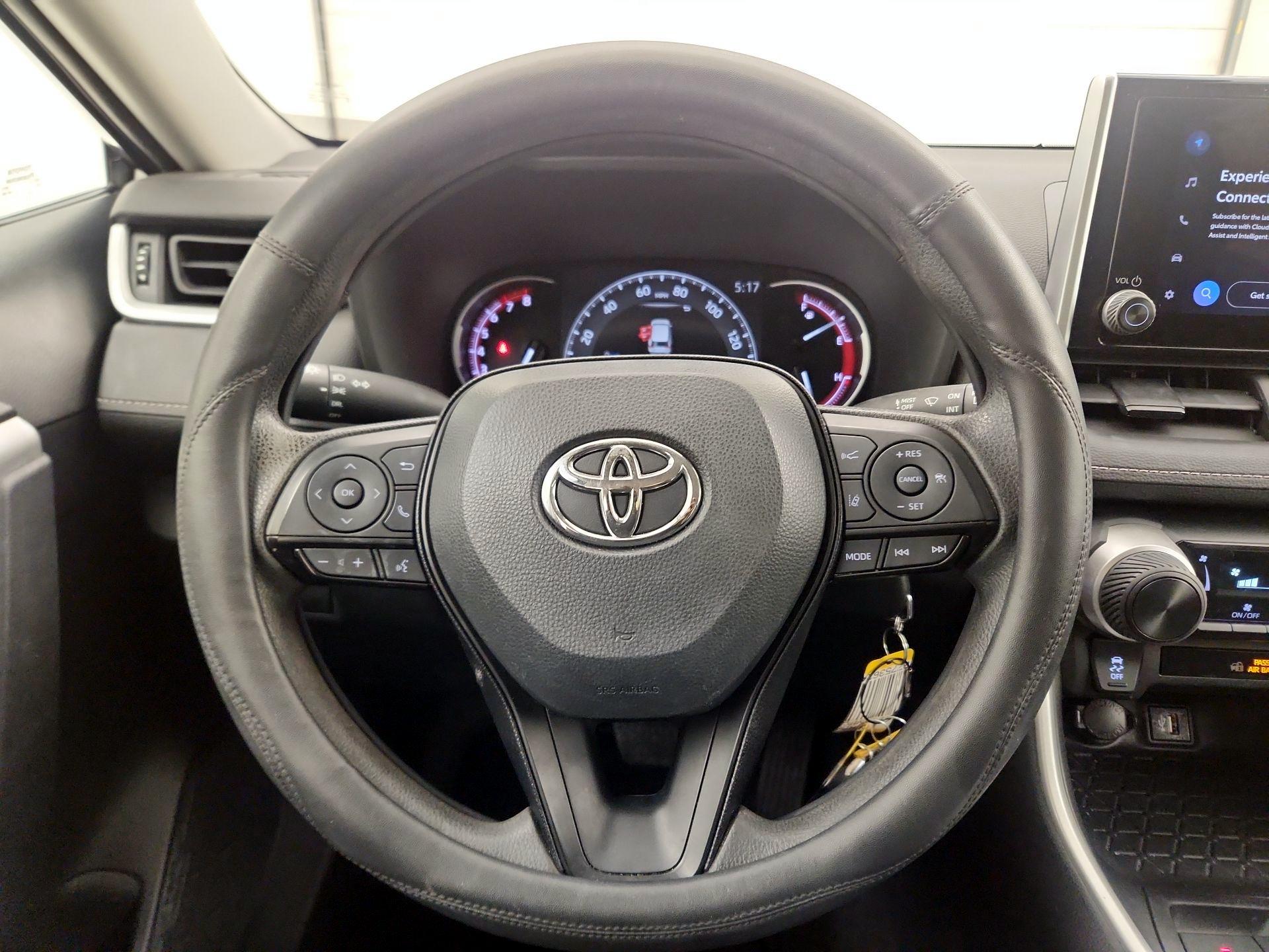 Thumbnail: 2023 Toyota RAV4 - 10