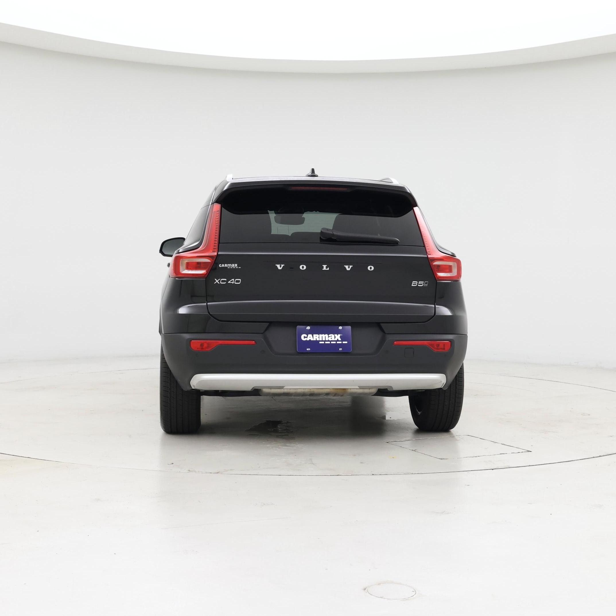 Thumbnail: 2025 Volvo XC40 - 6