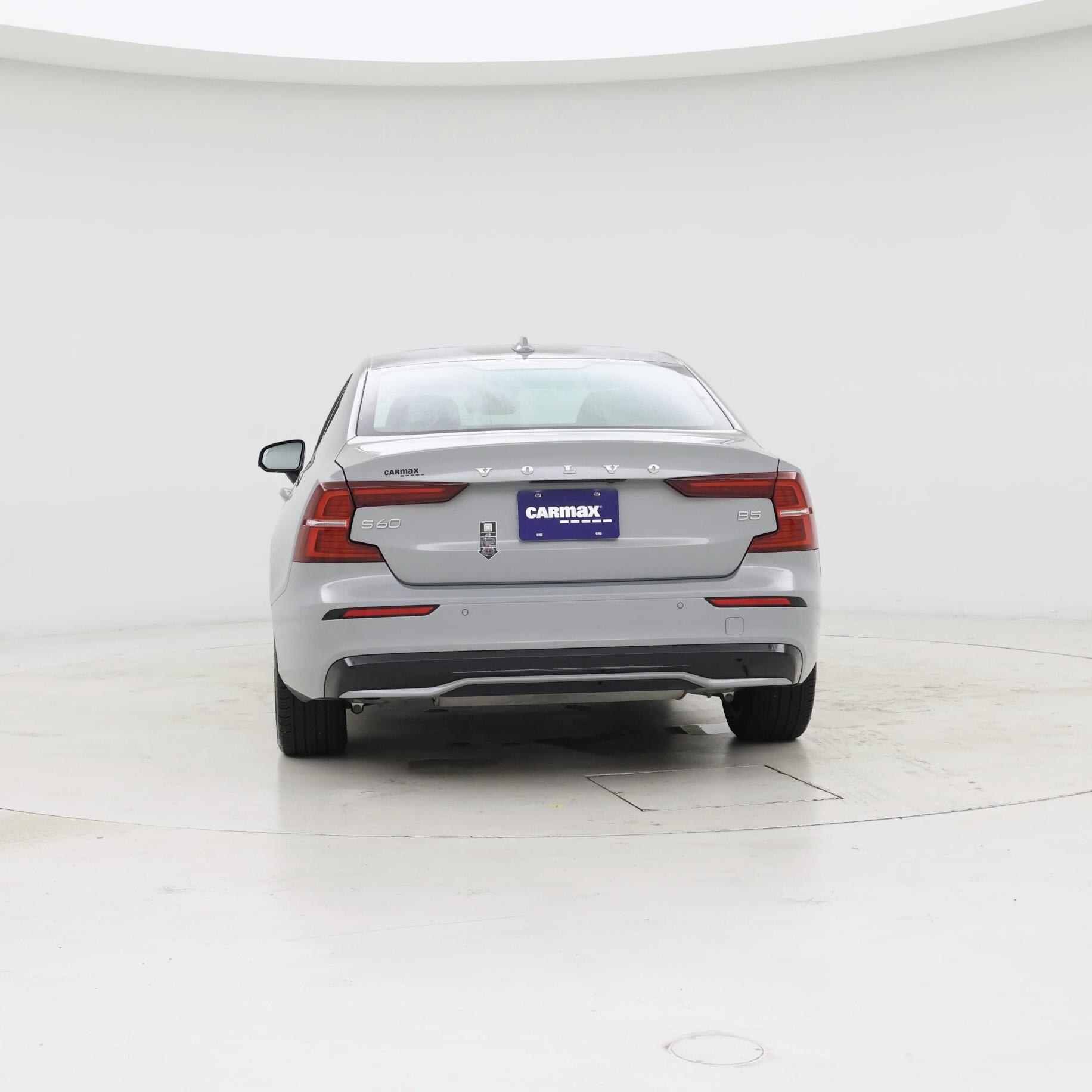 Thumbnail: 2025 Volvo S60 - 6