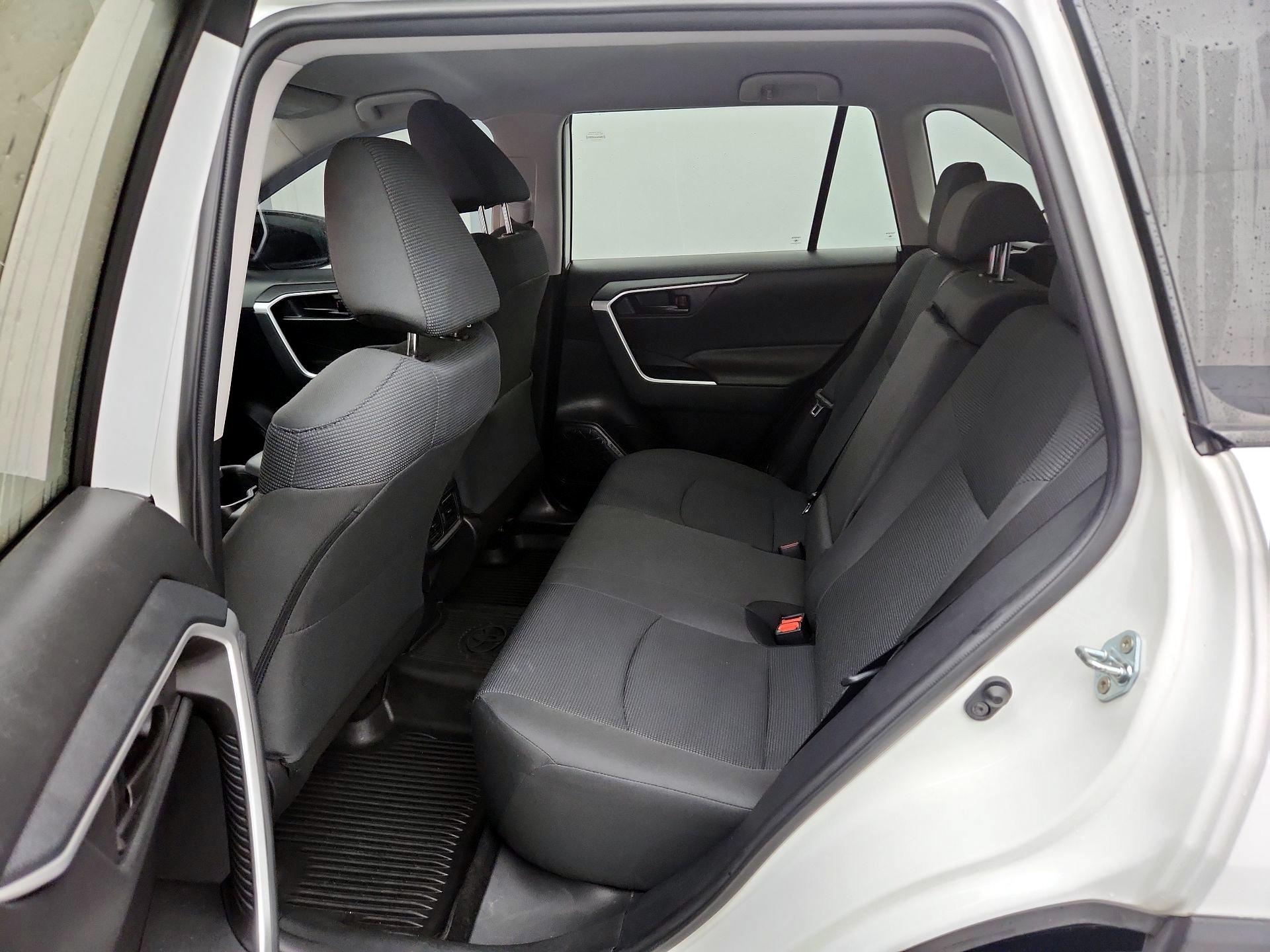 Thumbnail: 2023 Toyota RAV4 - 19