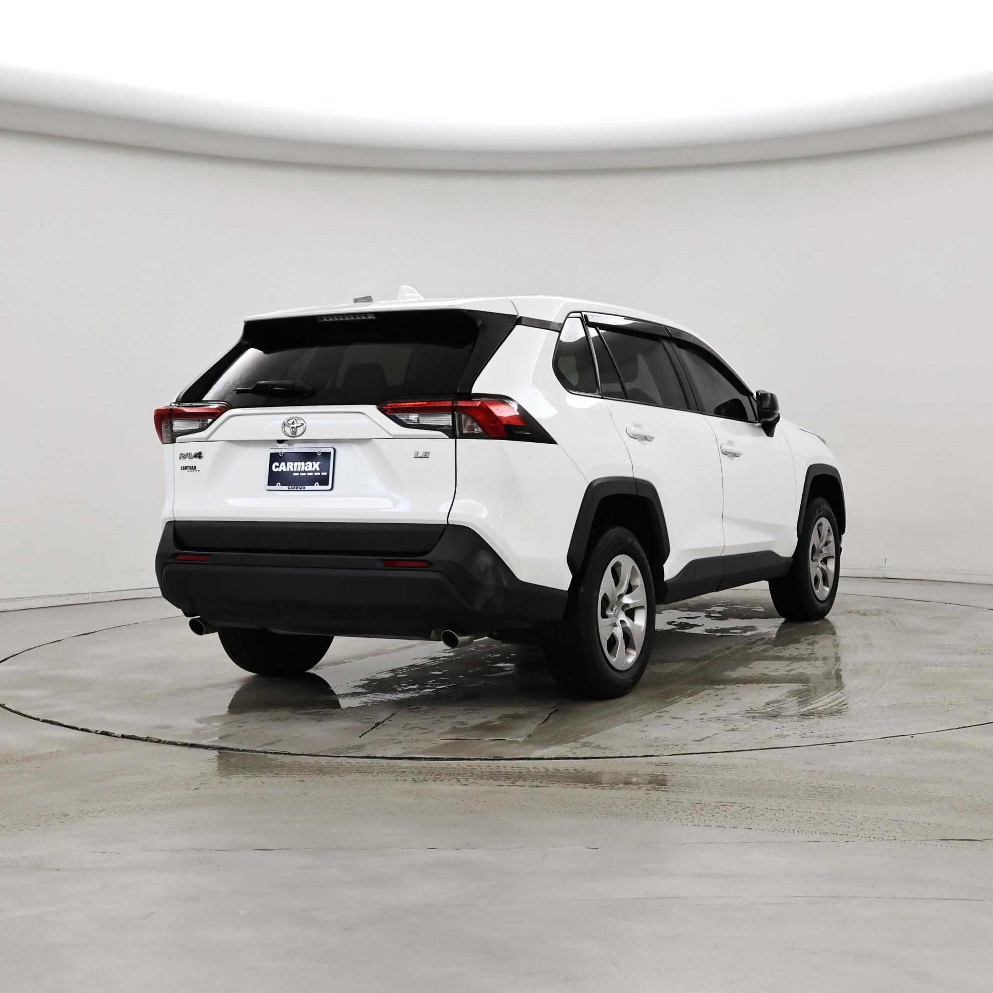 Thumbnail: 2023 Toyota RAV4 - 8