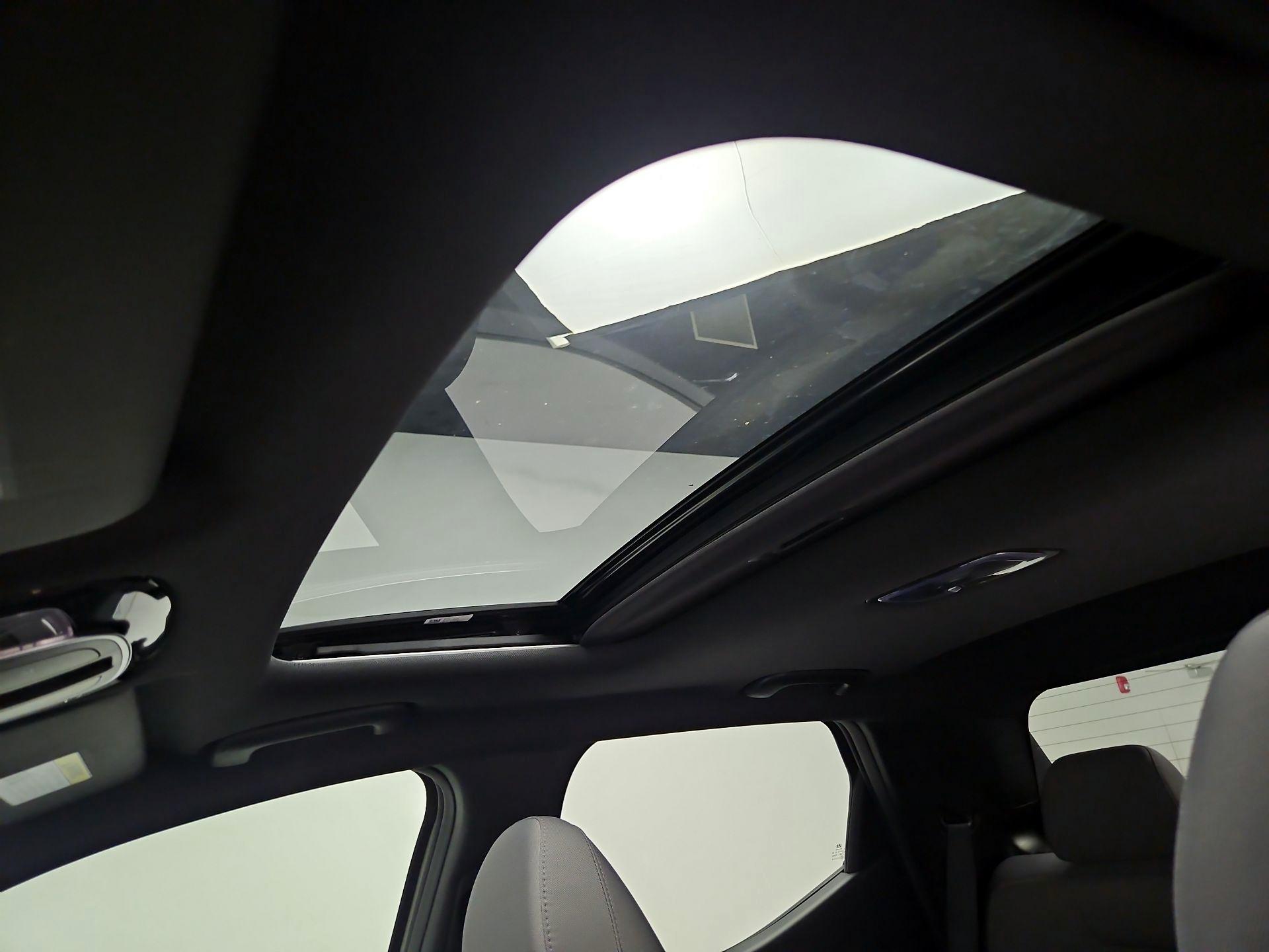 Thumbnail: 2023 Hyundai Santa Cruz - 19