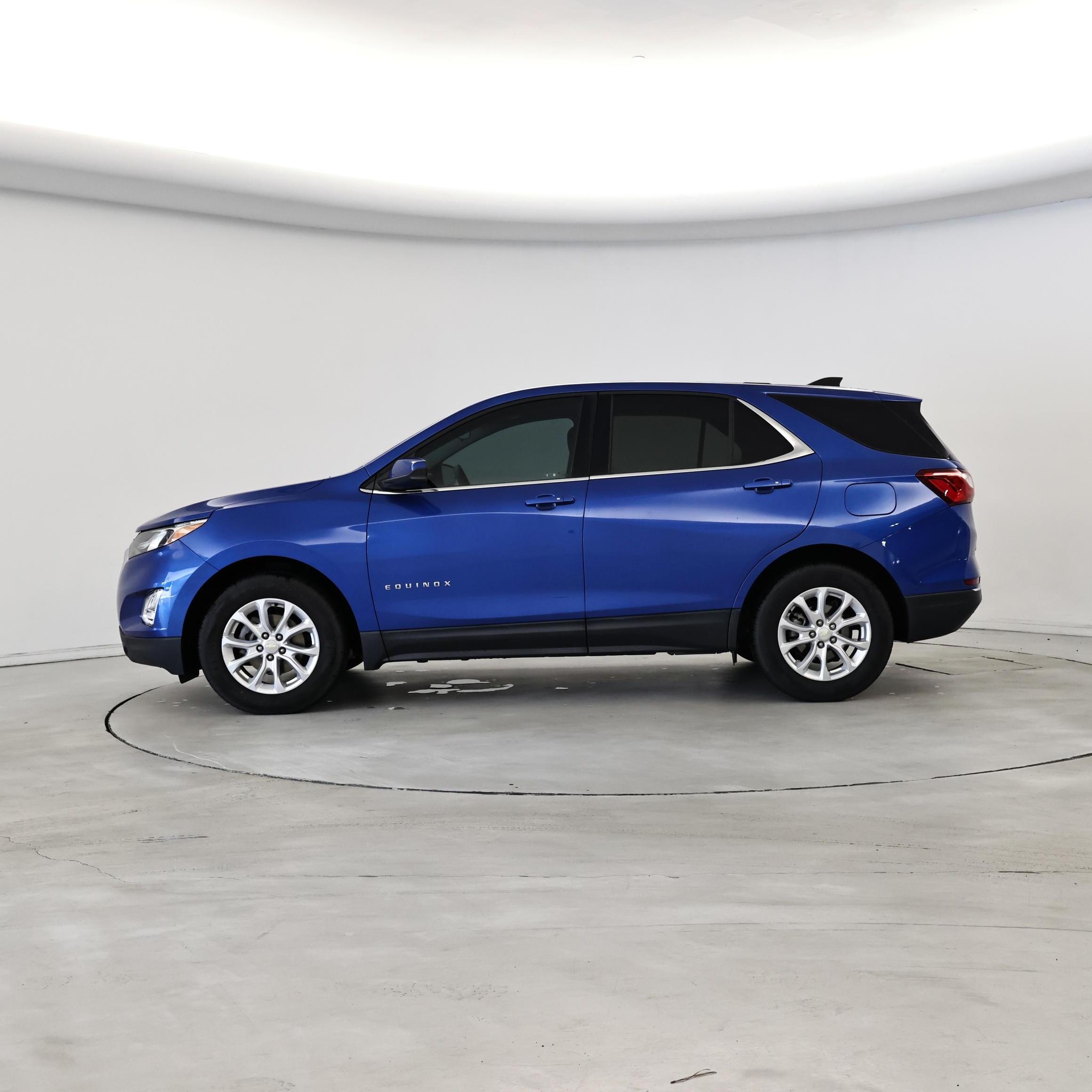 Thumbnail: 2019 Chevrolet Equinox - 3