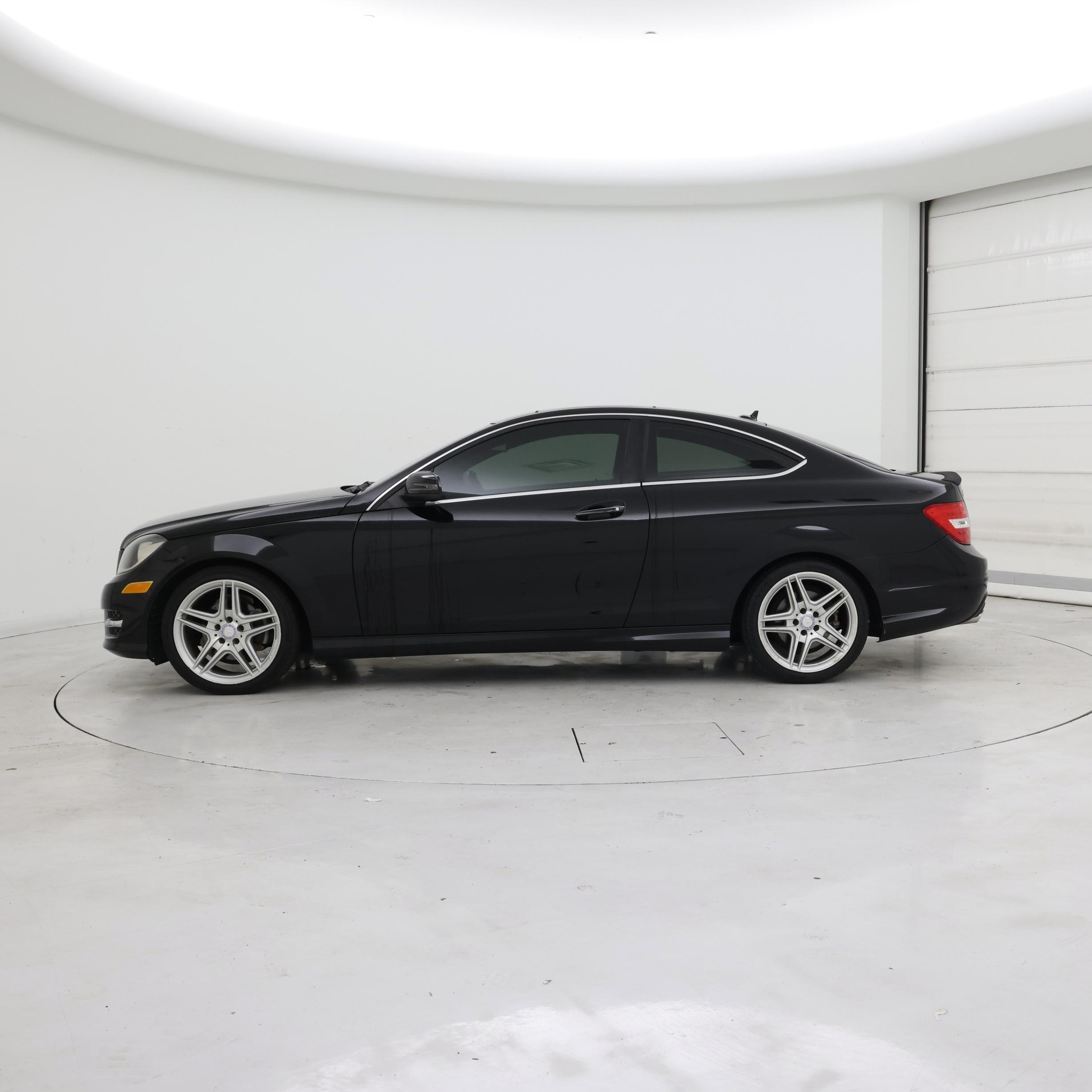 Thumbnail: 2014 Mercedes-Benz C-Class - 3