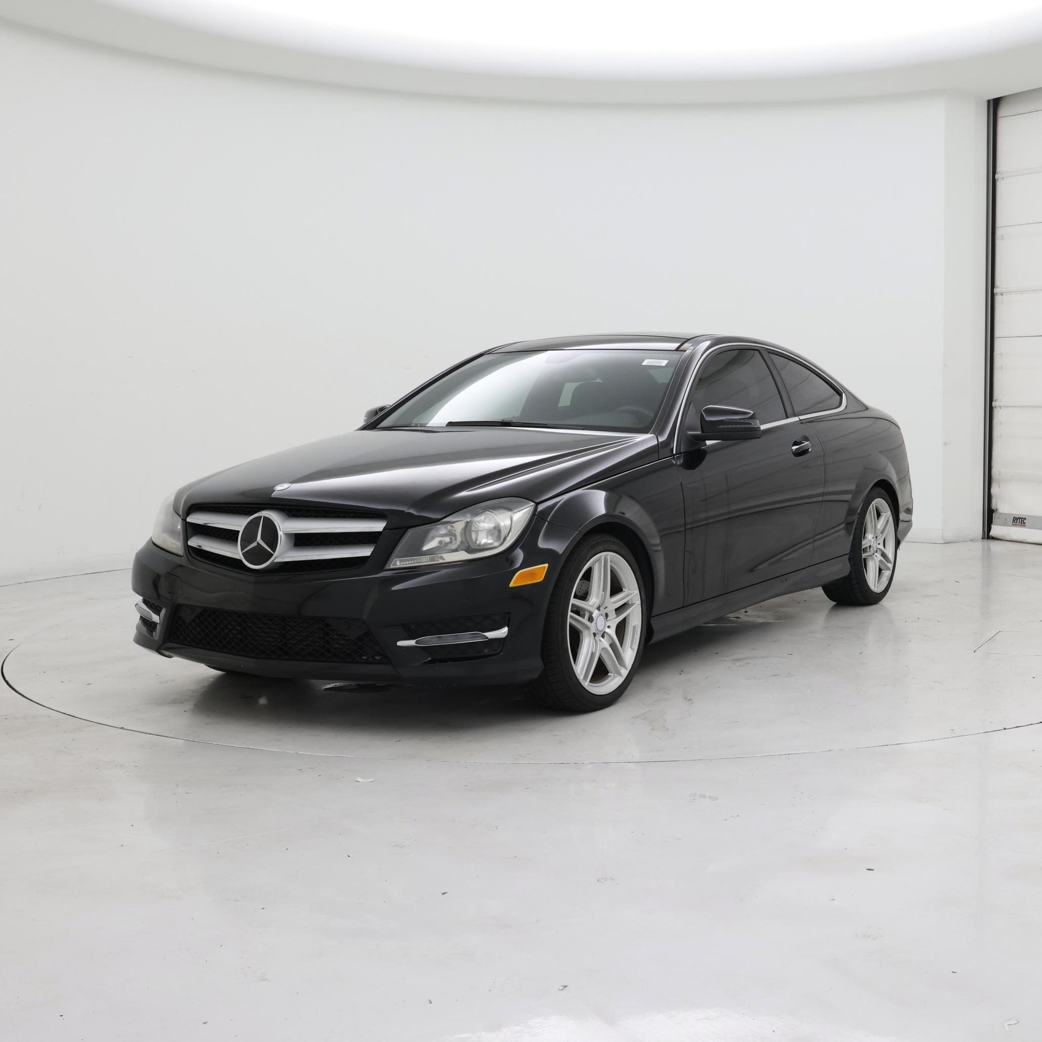 Thumbnail: 2014 Mercedes-Benz C-Class - 4