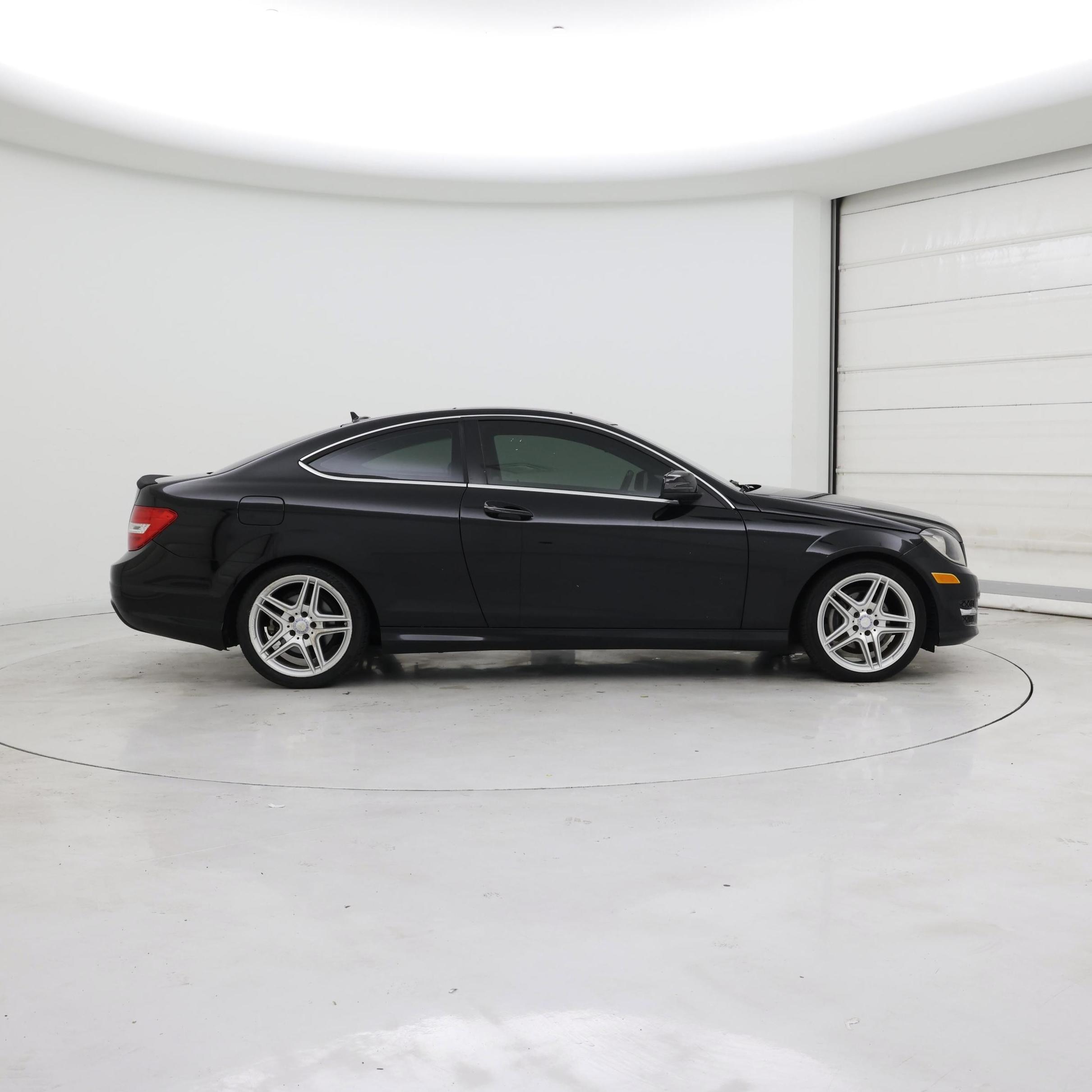 Thumbnail: 2014 Mercedes-Benz C-Class - 7