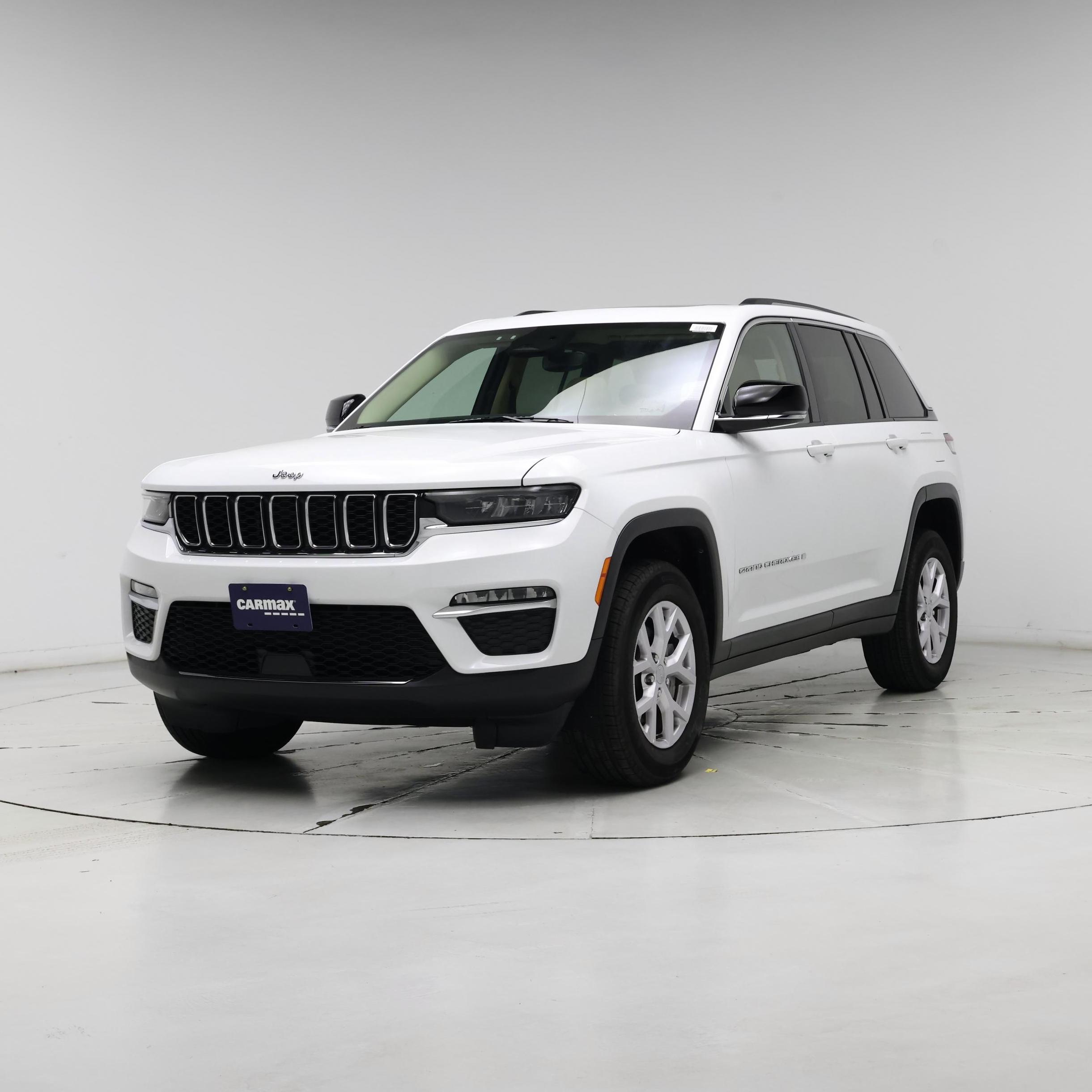 Thumbnail: 2022 Jeep Grand Cherokee - 4
