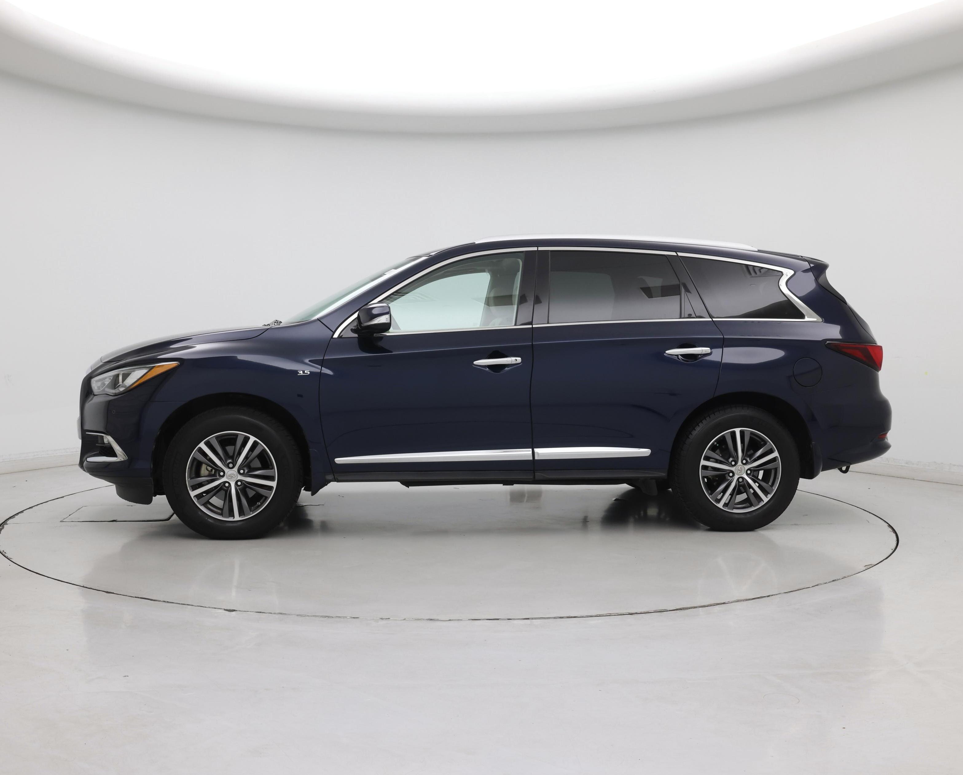 Thumbnail: 2017 INFINITI QX60 - 3