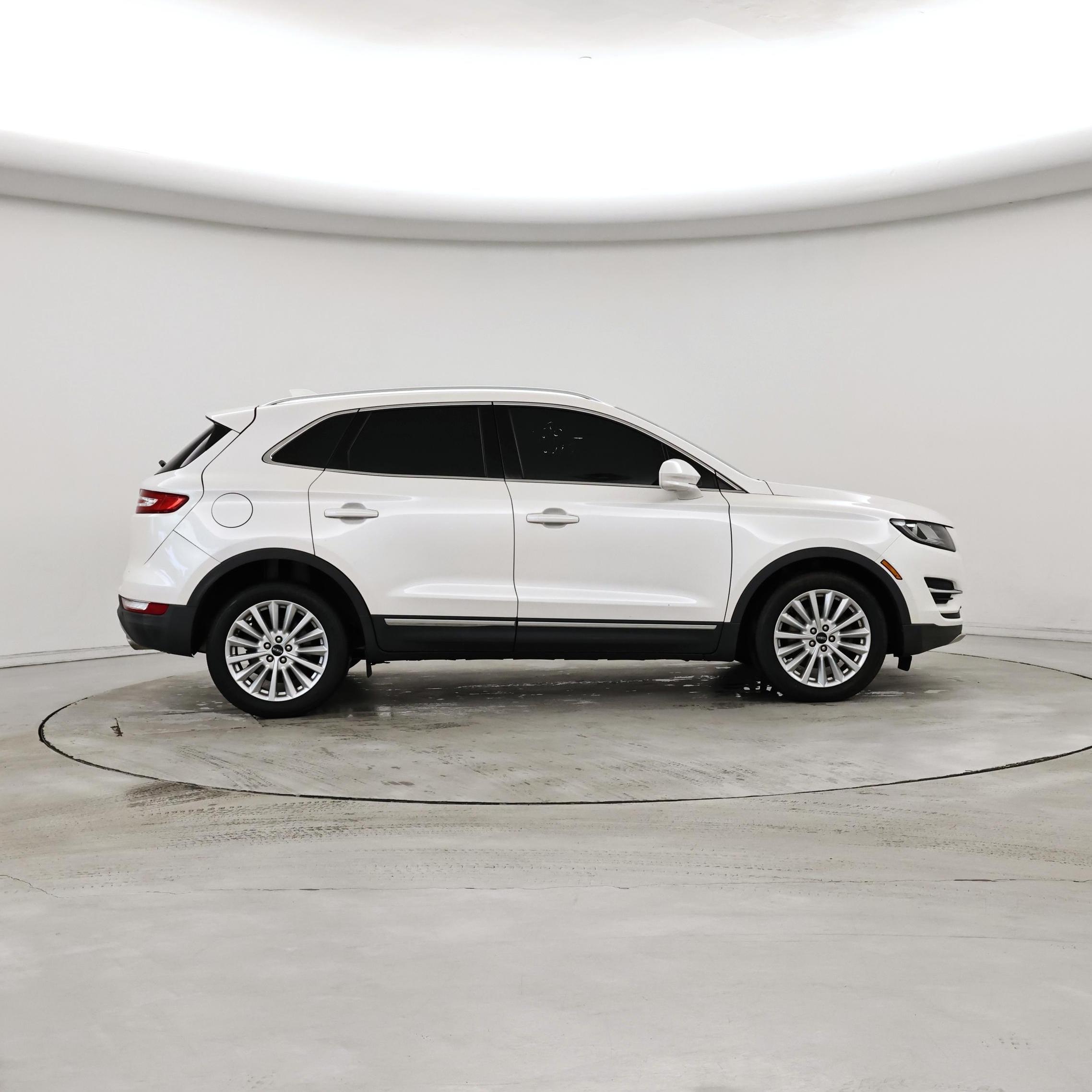 Thumbnail: 2019 Lincoln MKC - 7
