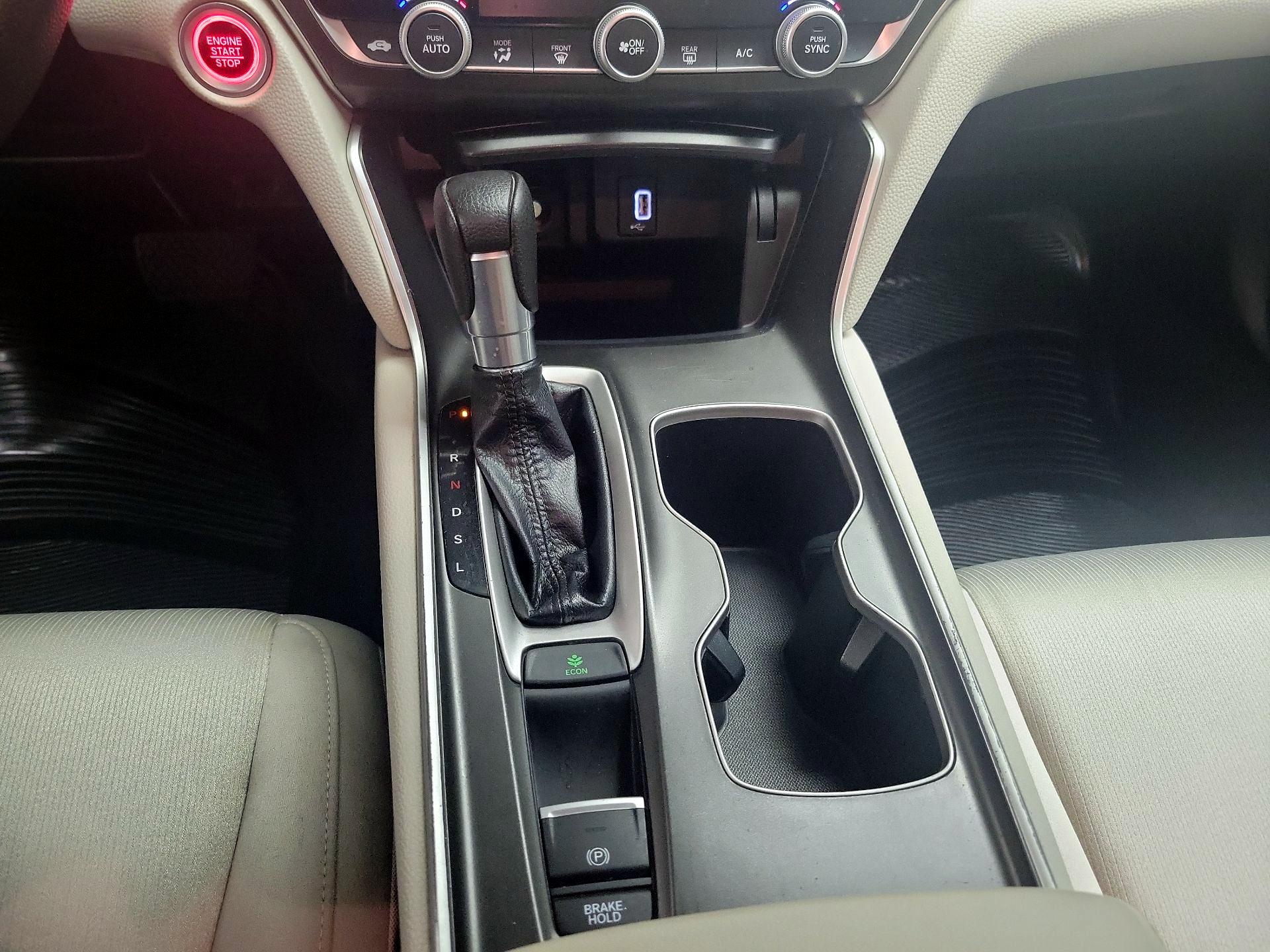 Thumbnail: 2019 Honda Accord - 17