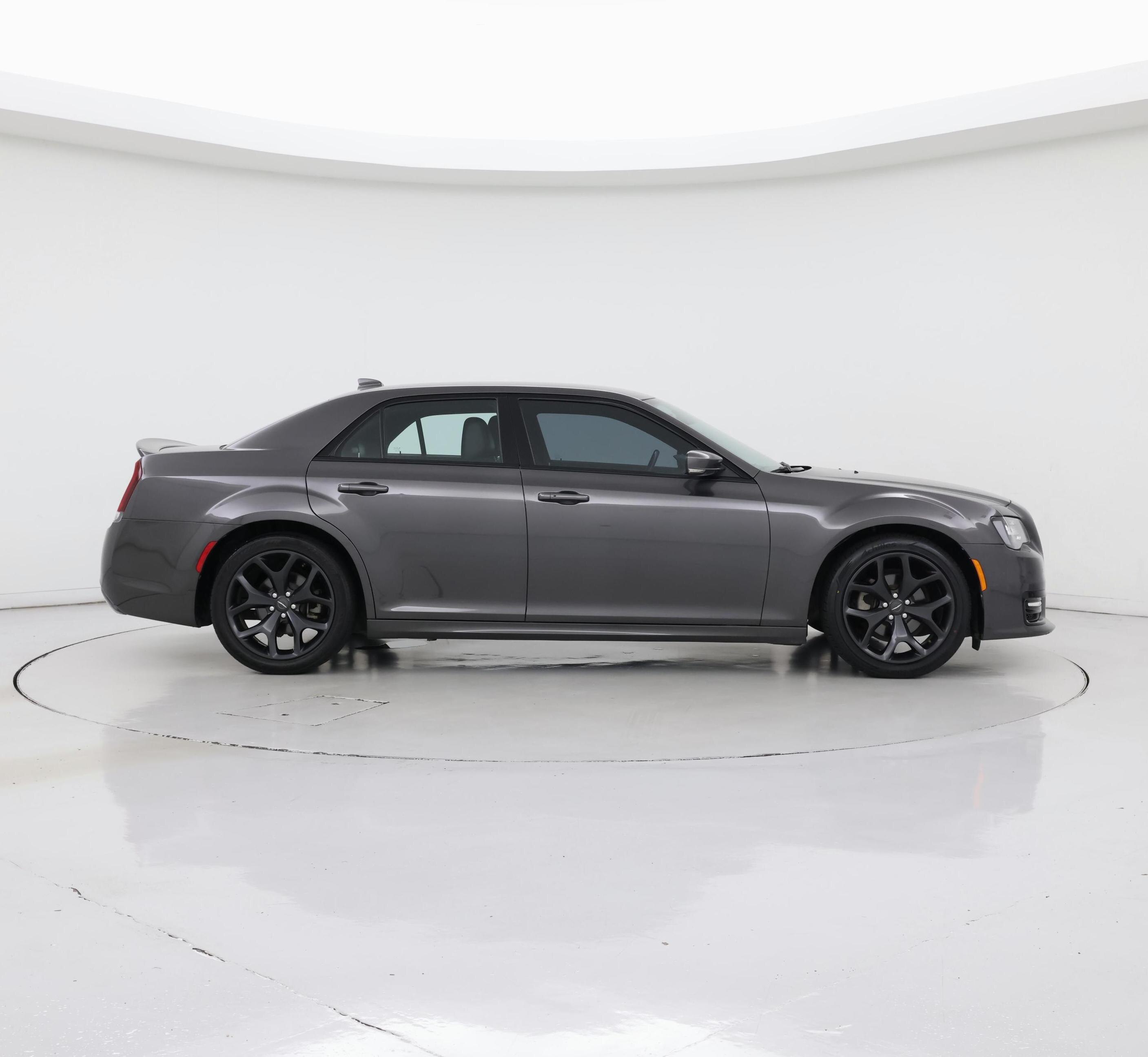 Thumbnail: 2021 Chrysler 300 - 7