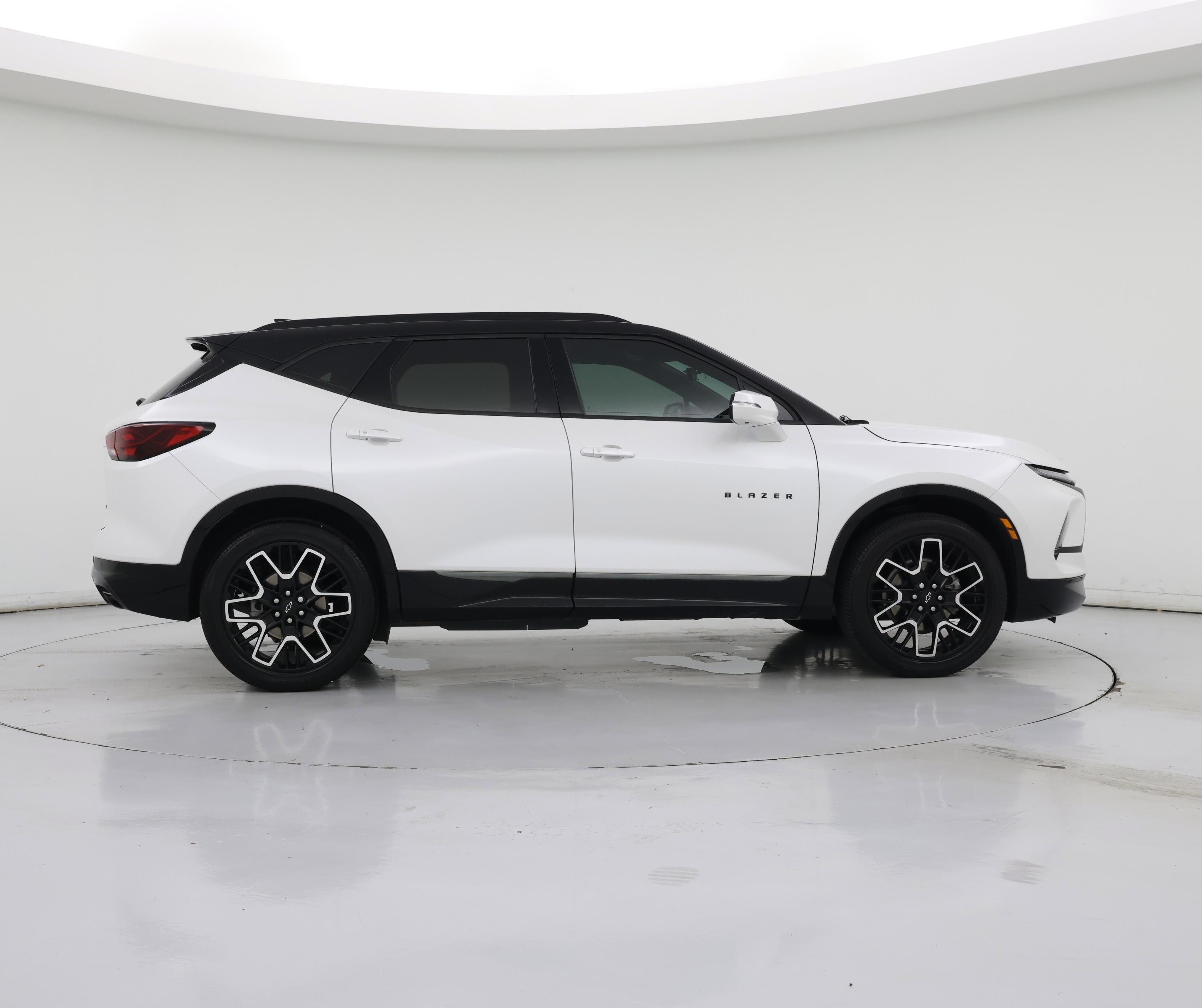 Thumbnail: 2023 Chevrolet Blazer - 7